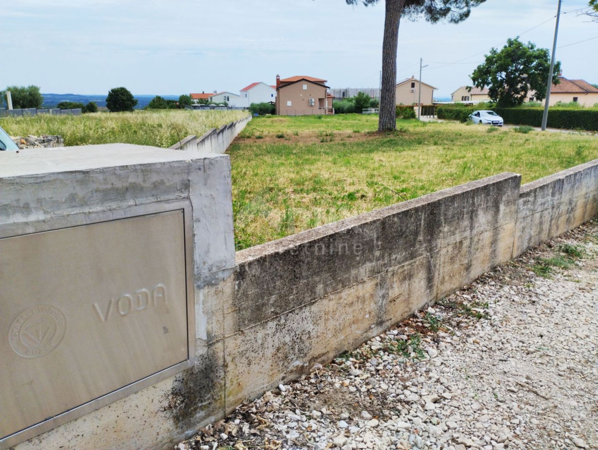 Land im Kaštelir, Istria County 11959865