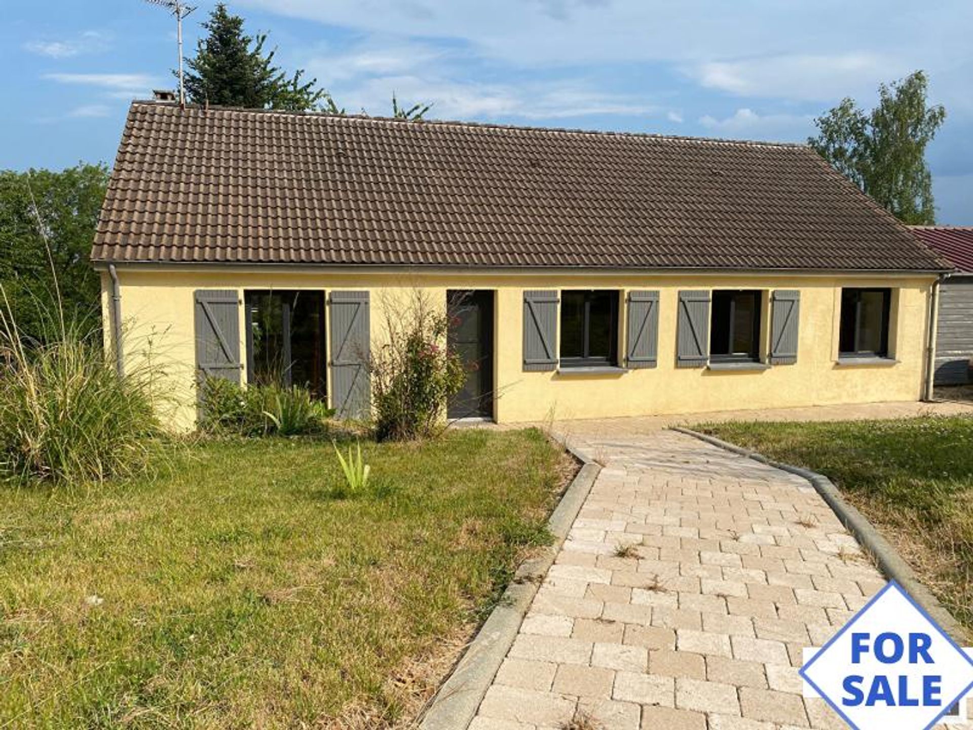 casa en Saint-Gervais-du-Perron, Normandy 11960365