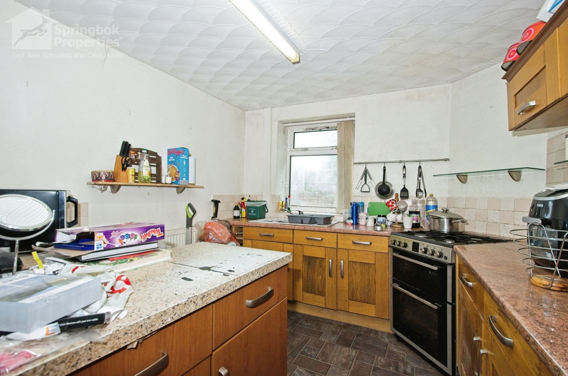 House in Tonypandy, Rhondda Cynon Taff 11960395