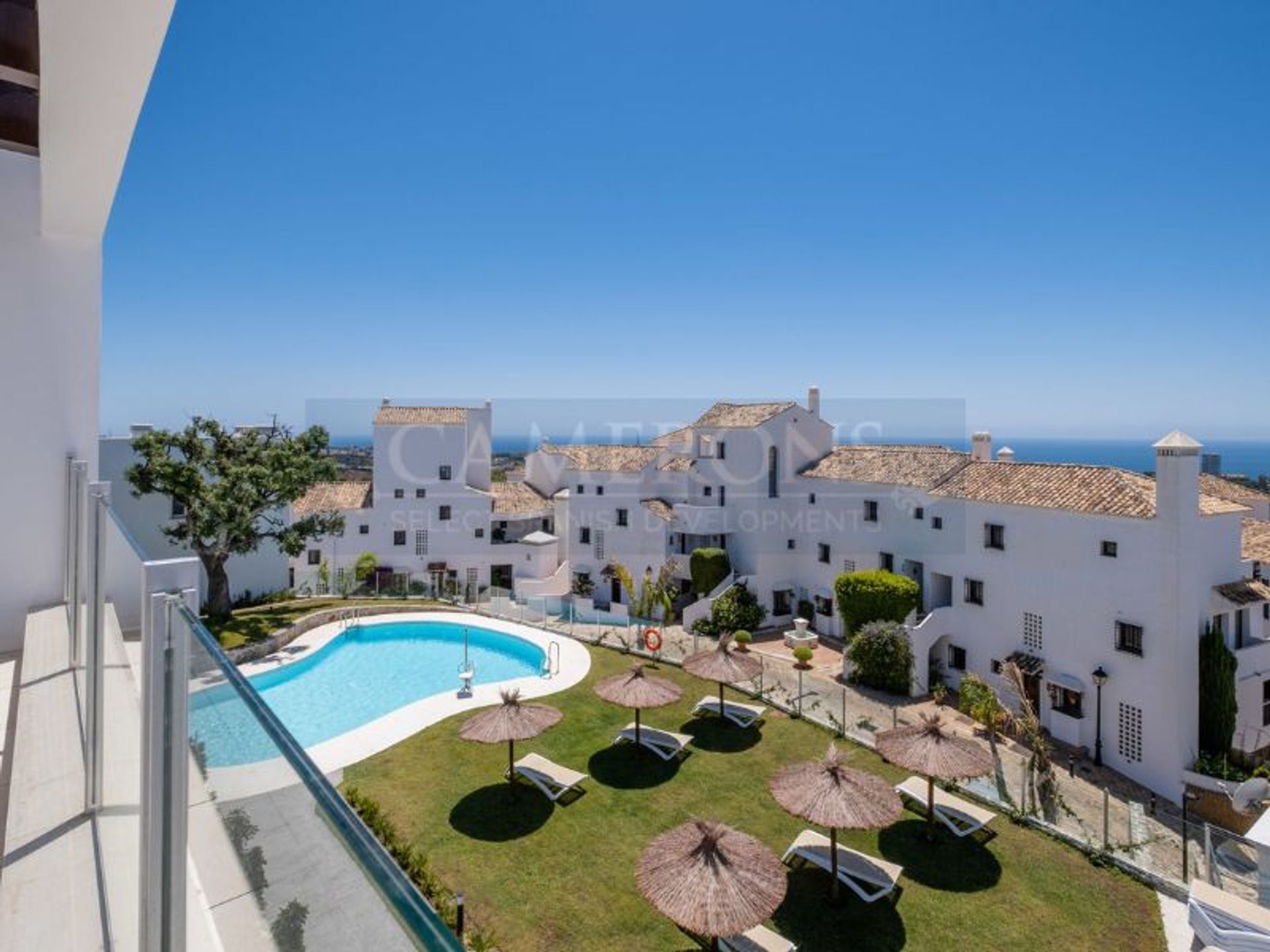 Condominium in Marbella, Andalusia 11960834