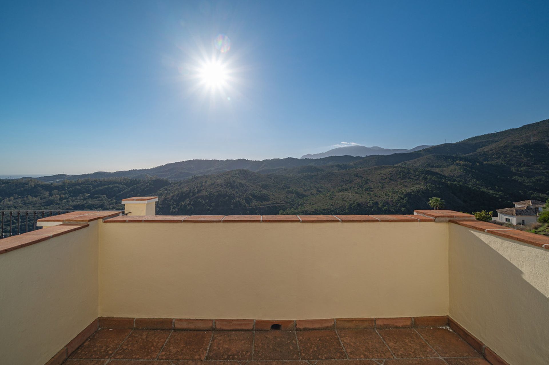 Rumah di Benahavís, Andalucía 11960854