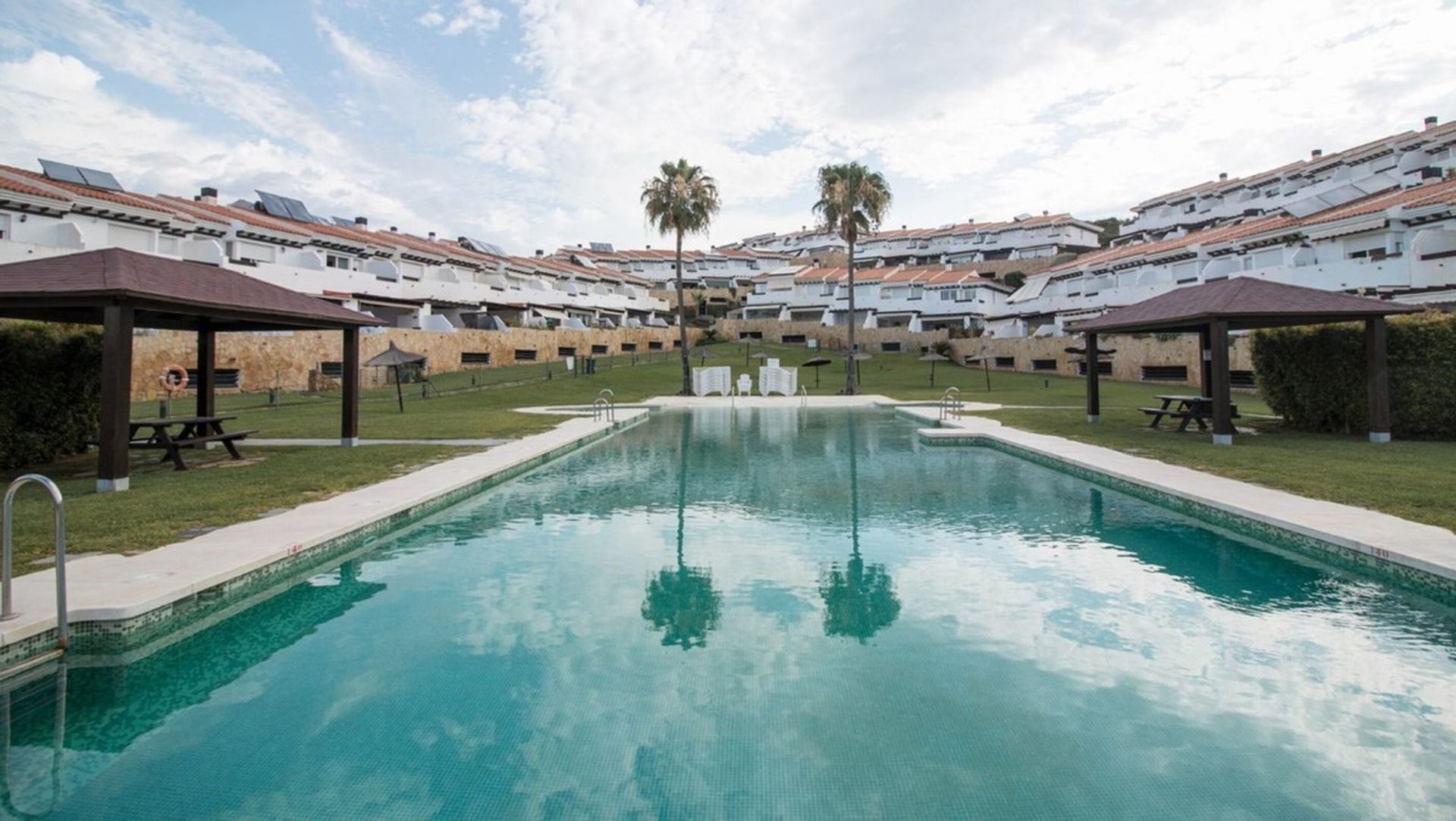 rumah dalam Mijas, Andalucía 11960875