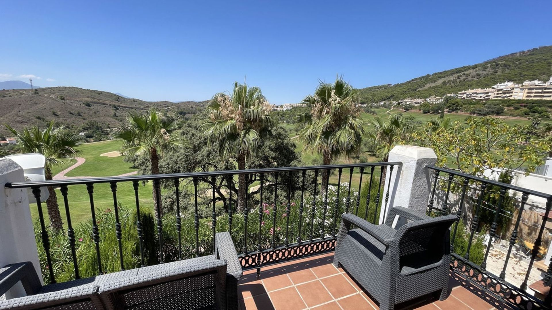 Rumah di Alhaurín el Grande, Andalusia 11960966