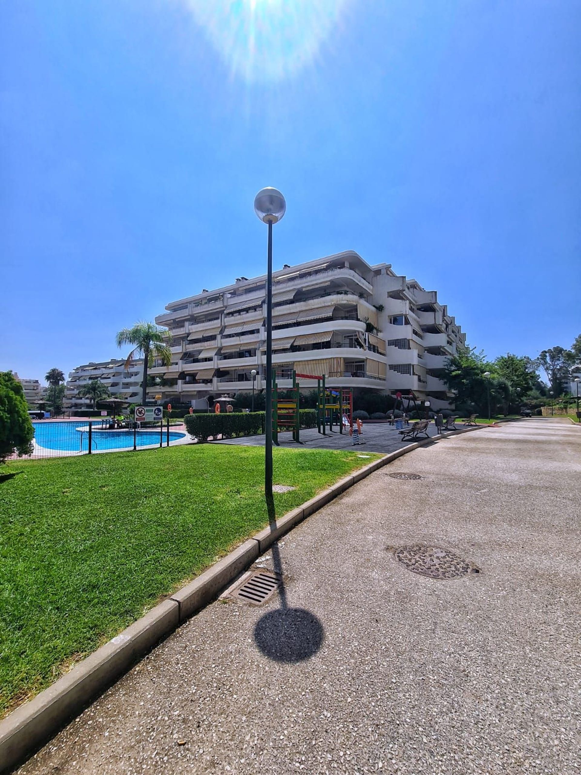 Condominium in Benahavís, Andalucía 11961073