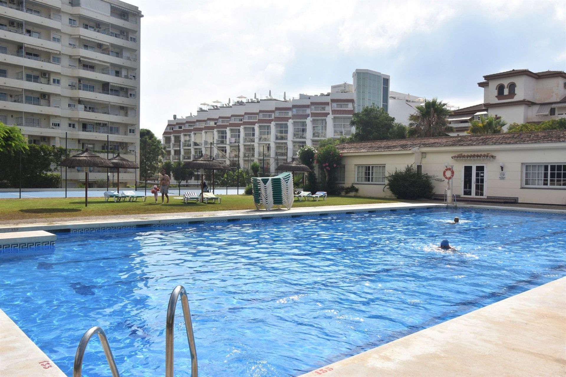 Condominium in Torremolinos, Andalusië 11961080