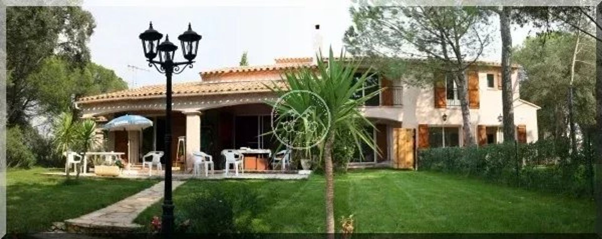 Huis in Roquebrune-sur-Argens, Var 11964579