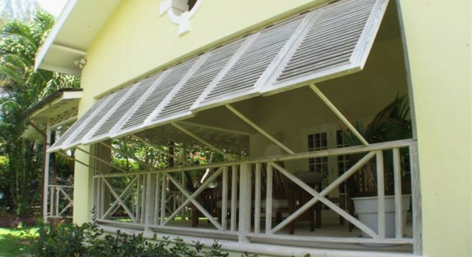 Rumah di kota jembatan, Santo Michael 11965378