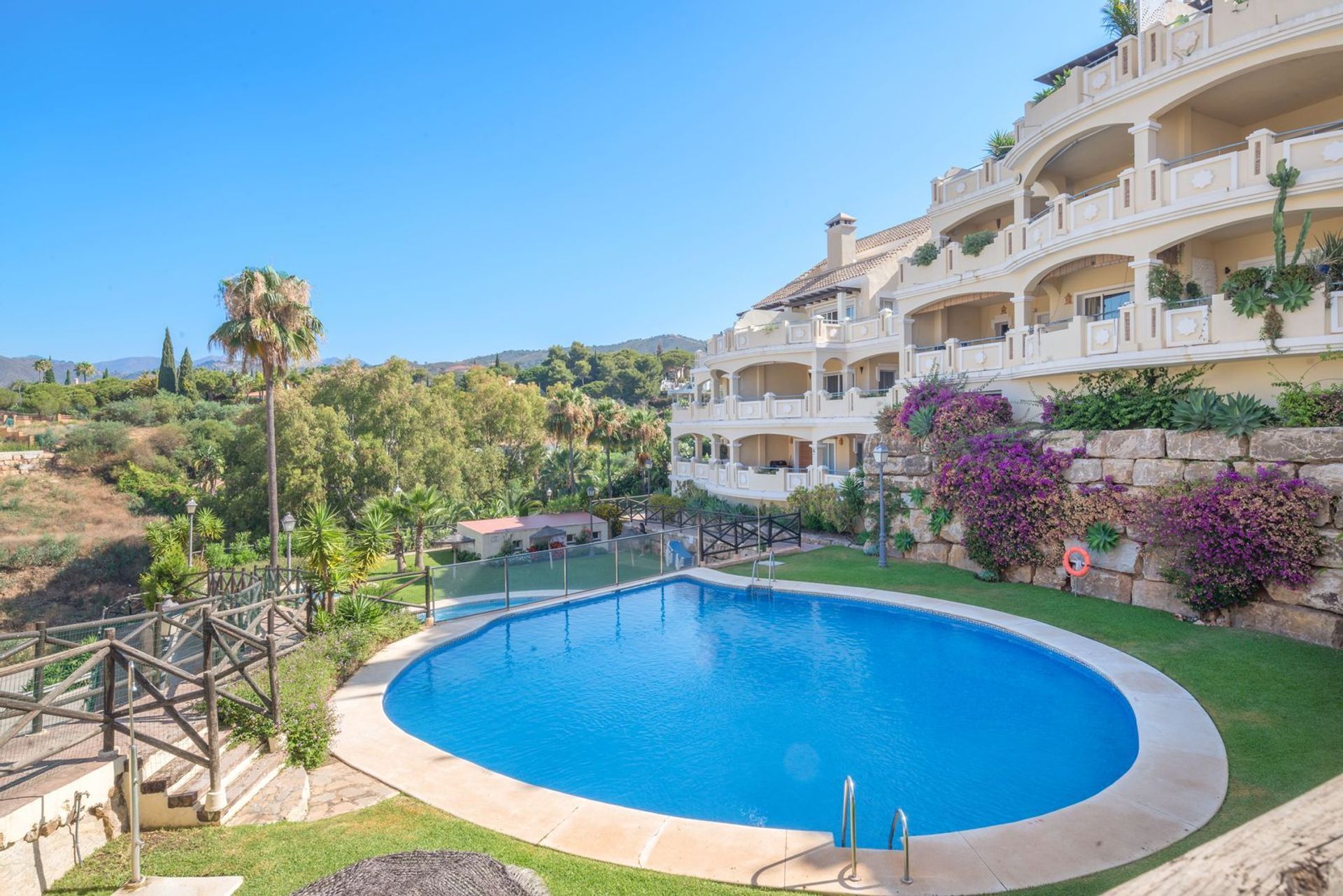 Condominium in Marbella, Andalusia 11966033