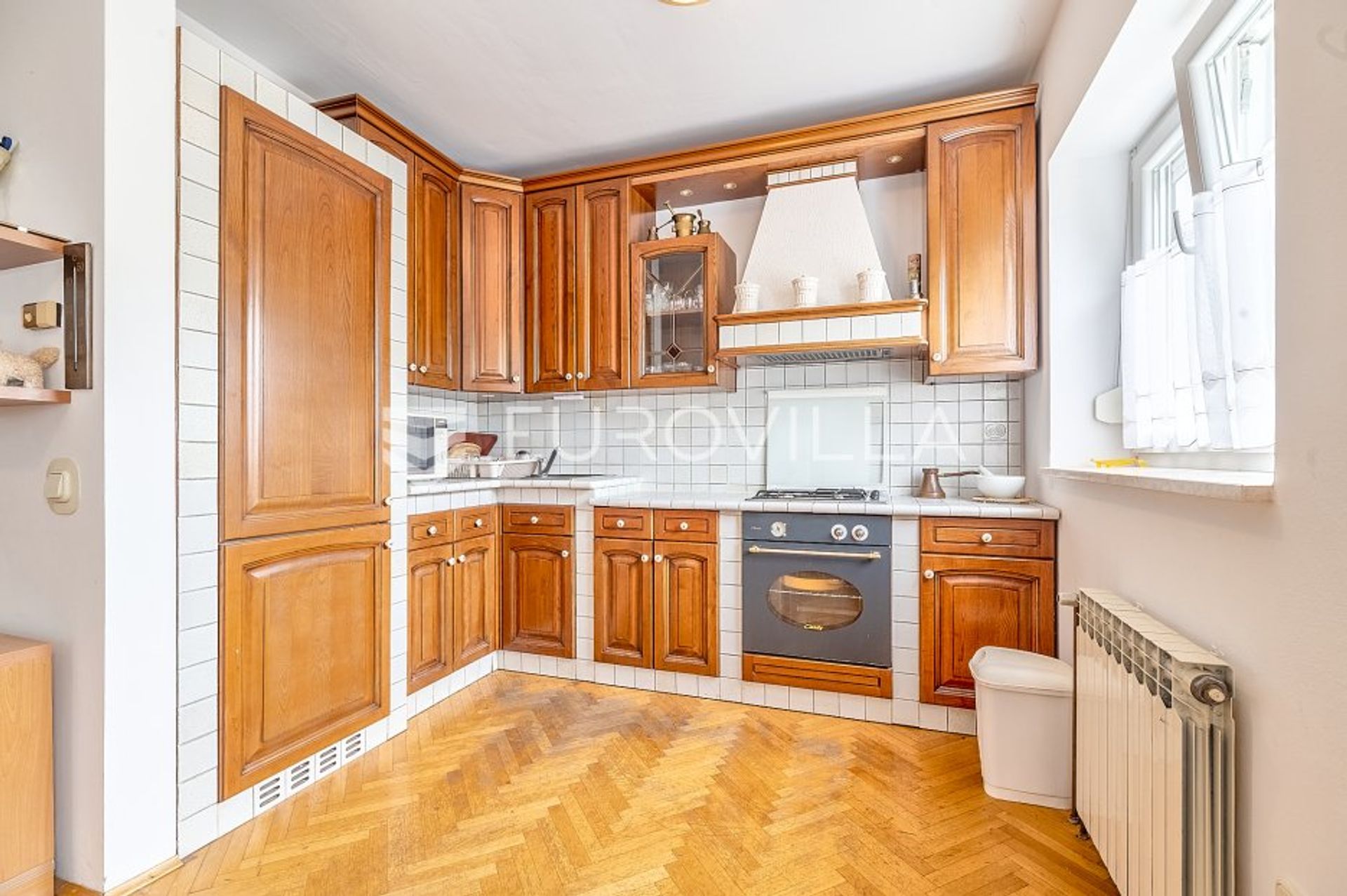 Condominio en Bijenik, Zagreb, Graduado 11967301