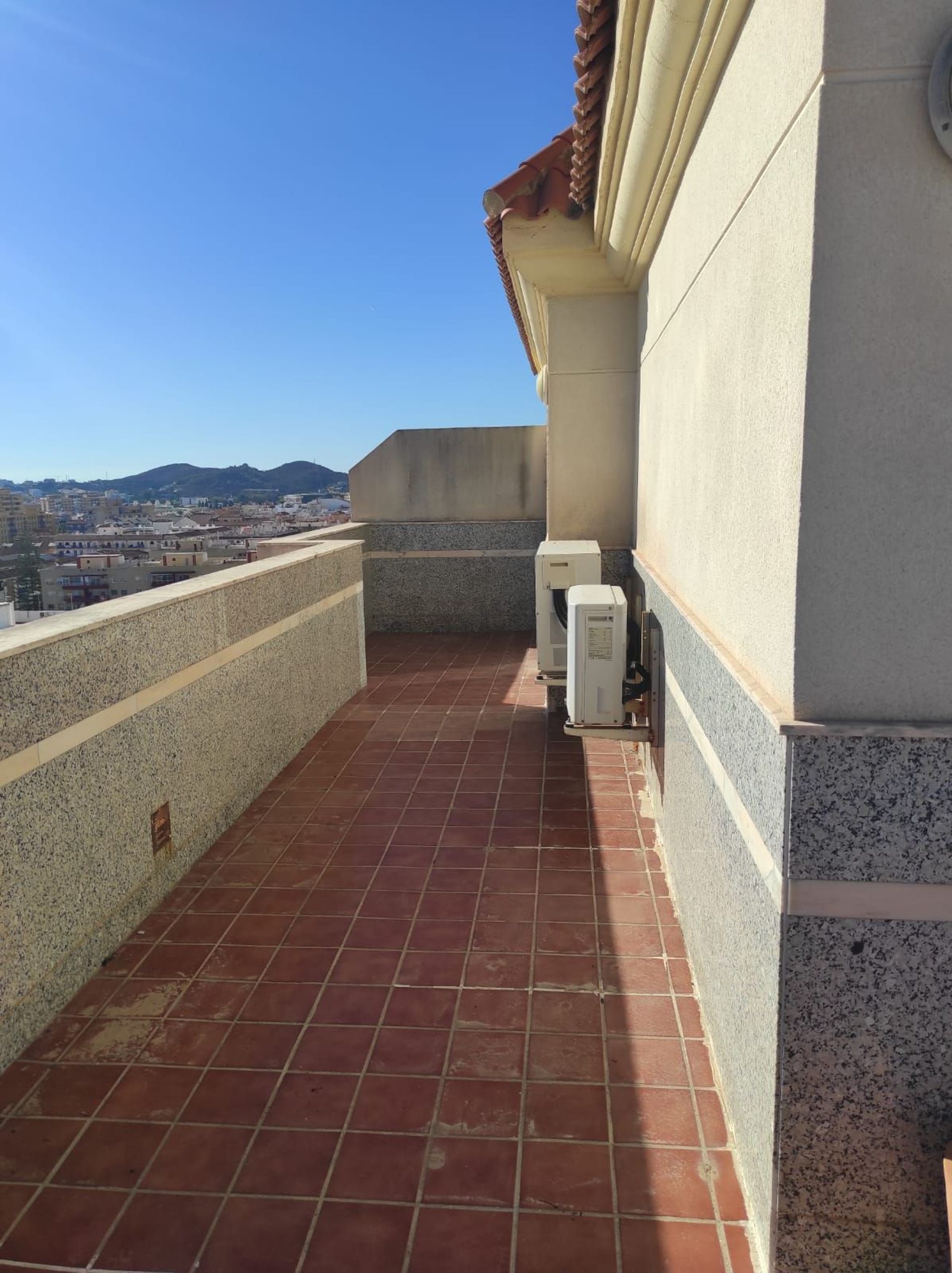 Condominio nel Fuengirola, Andalucía 11969019