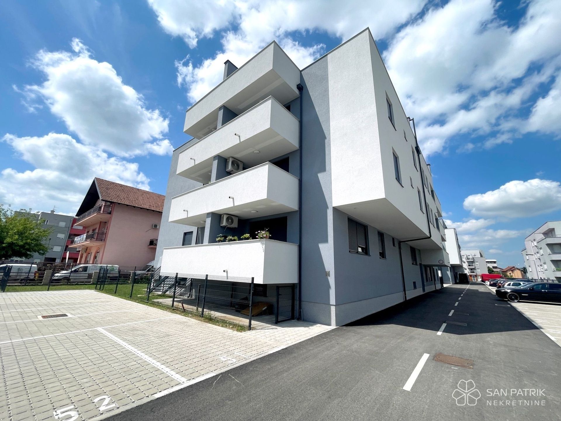 Condominio nel Odra, Zagreb, Grad 11970717