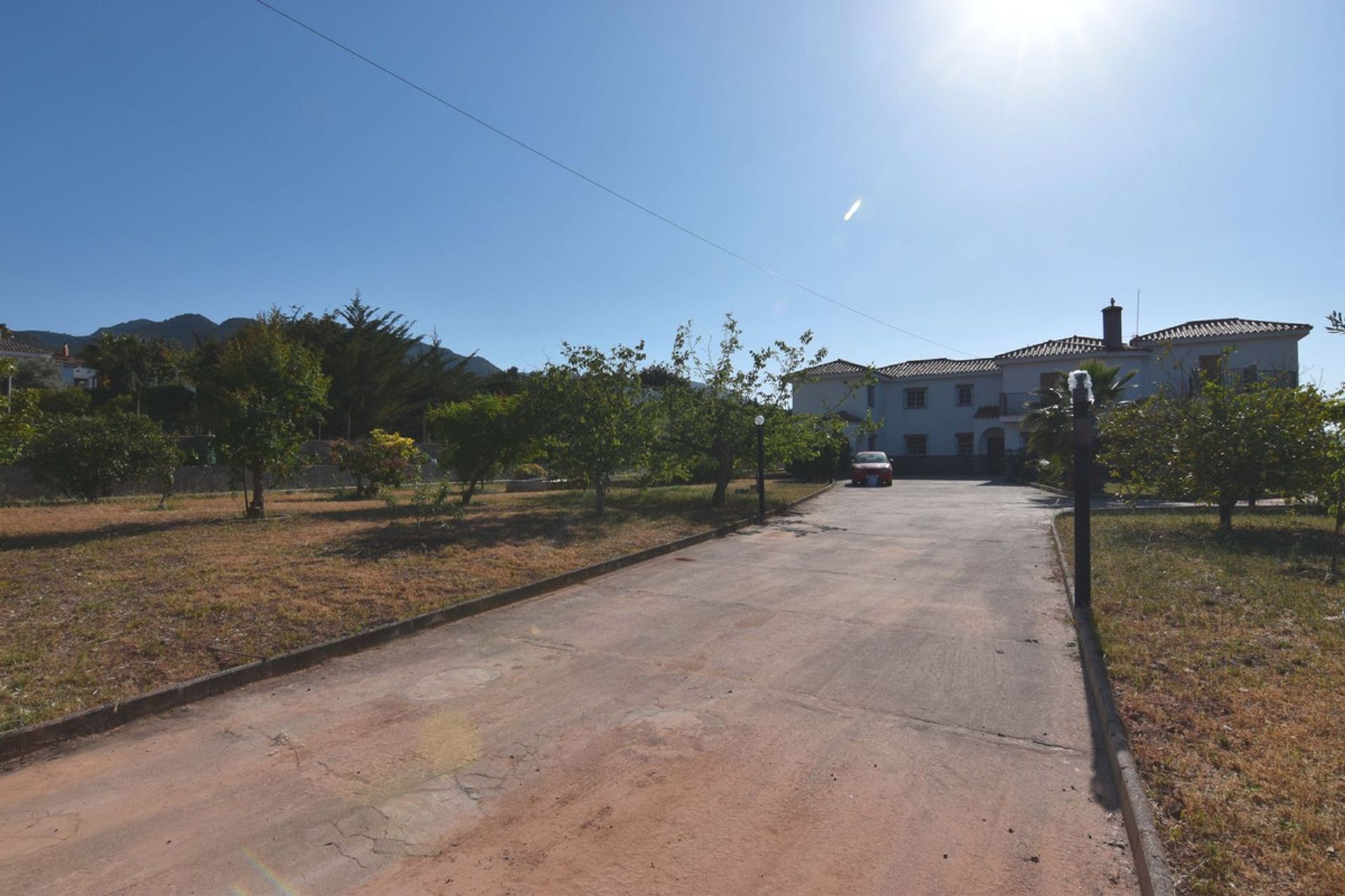 Huis in Alhaurín de la Torre, Andalucía 11972331