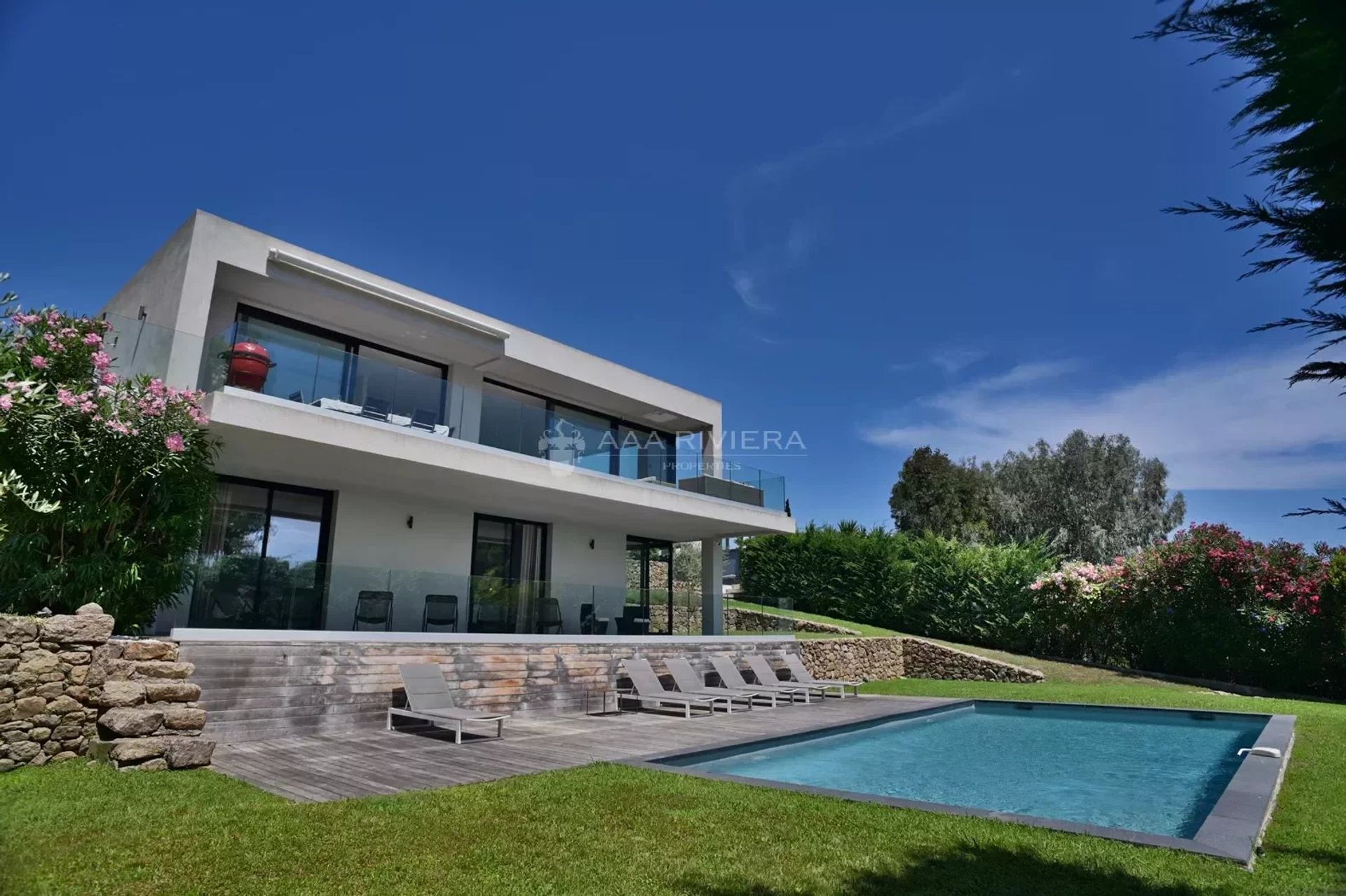 Casa nel Golfe-Juan, Alpes-Maritimes 11973372