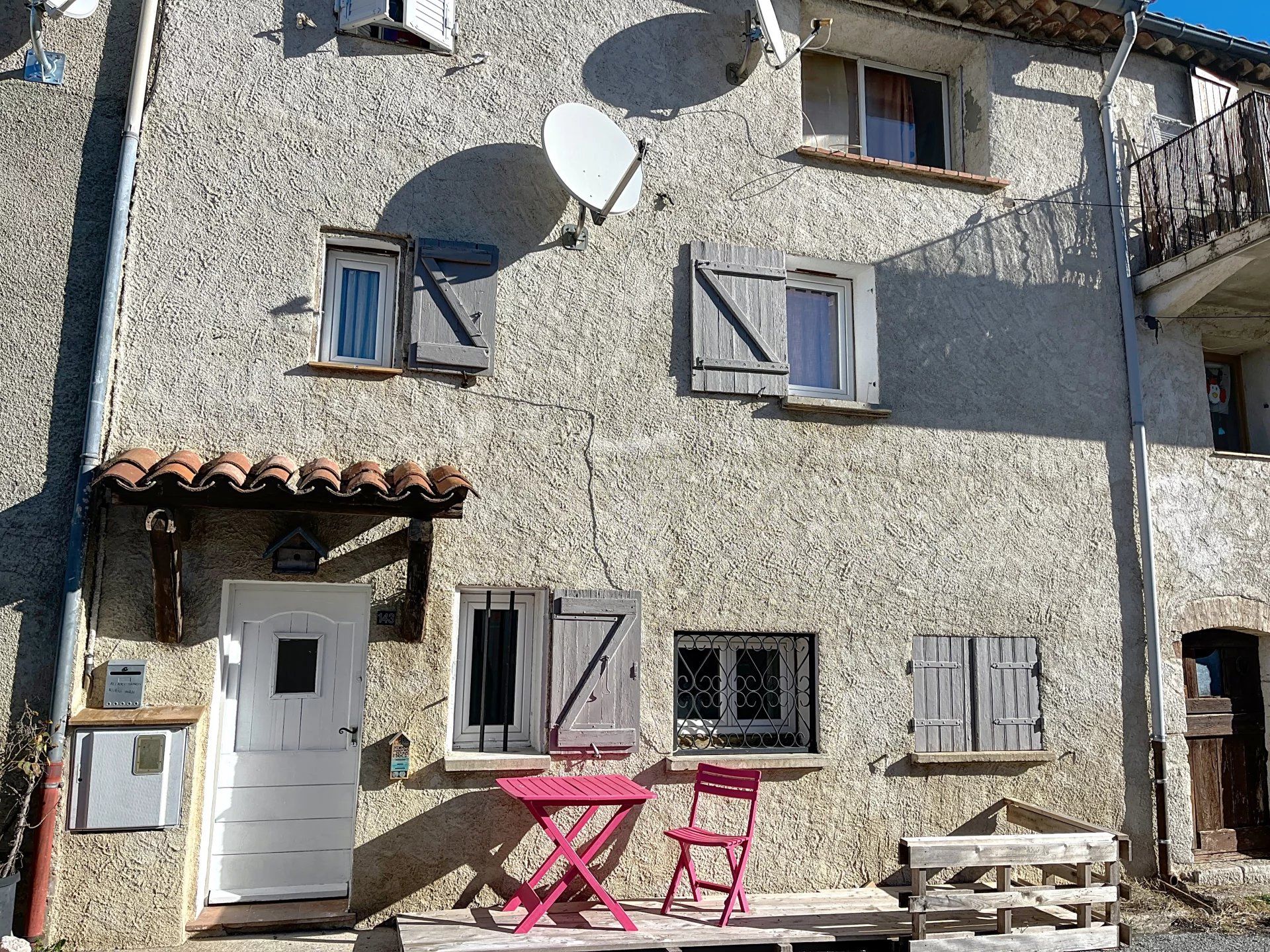 मकान में Valderoure, Provence-Alpes-Cote d'Azur 11973452