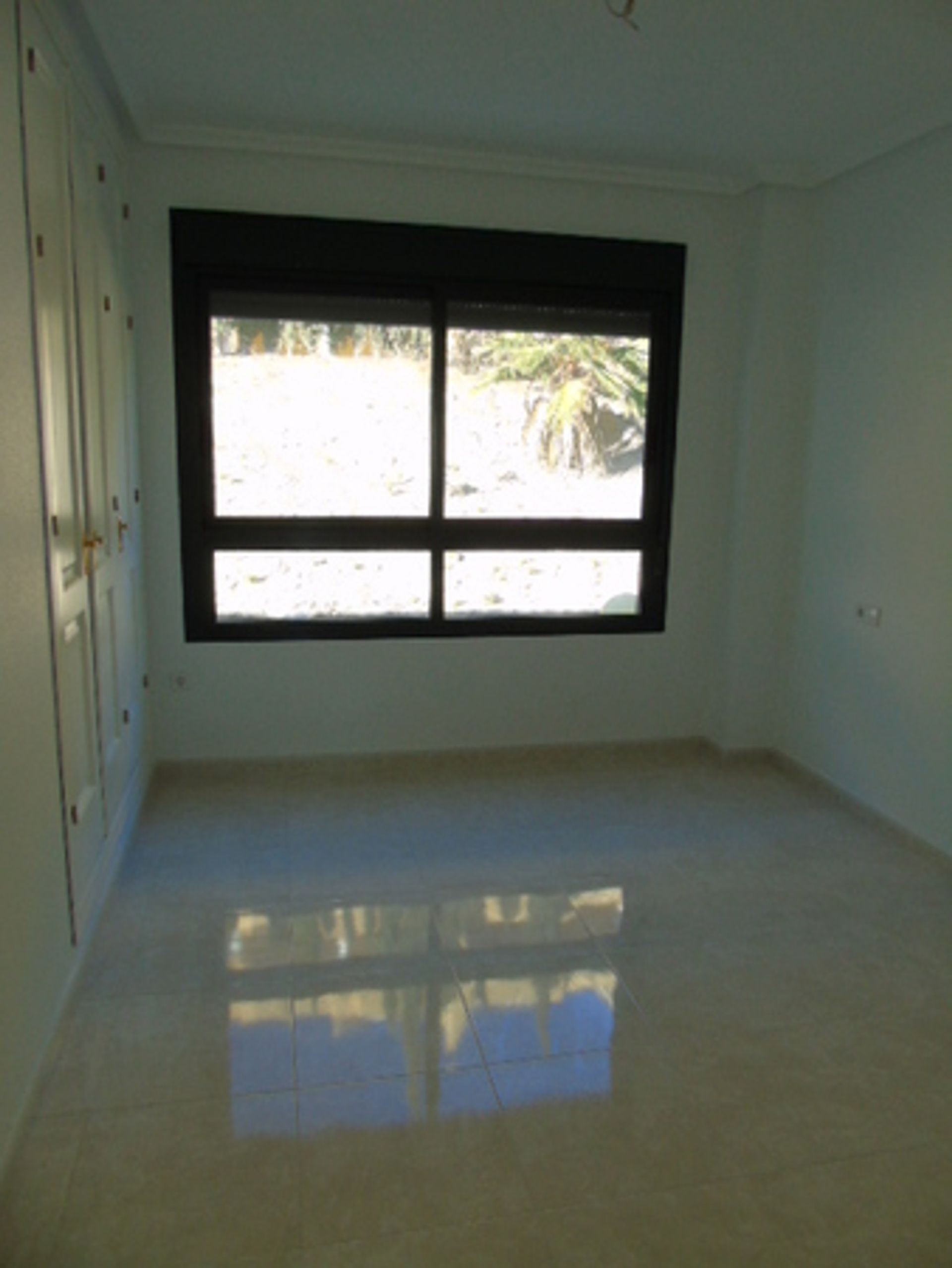 Condominium in Alacant, Comunitat Valenciana 11973910