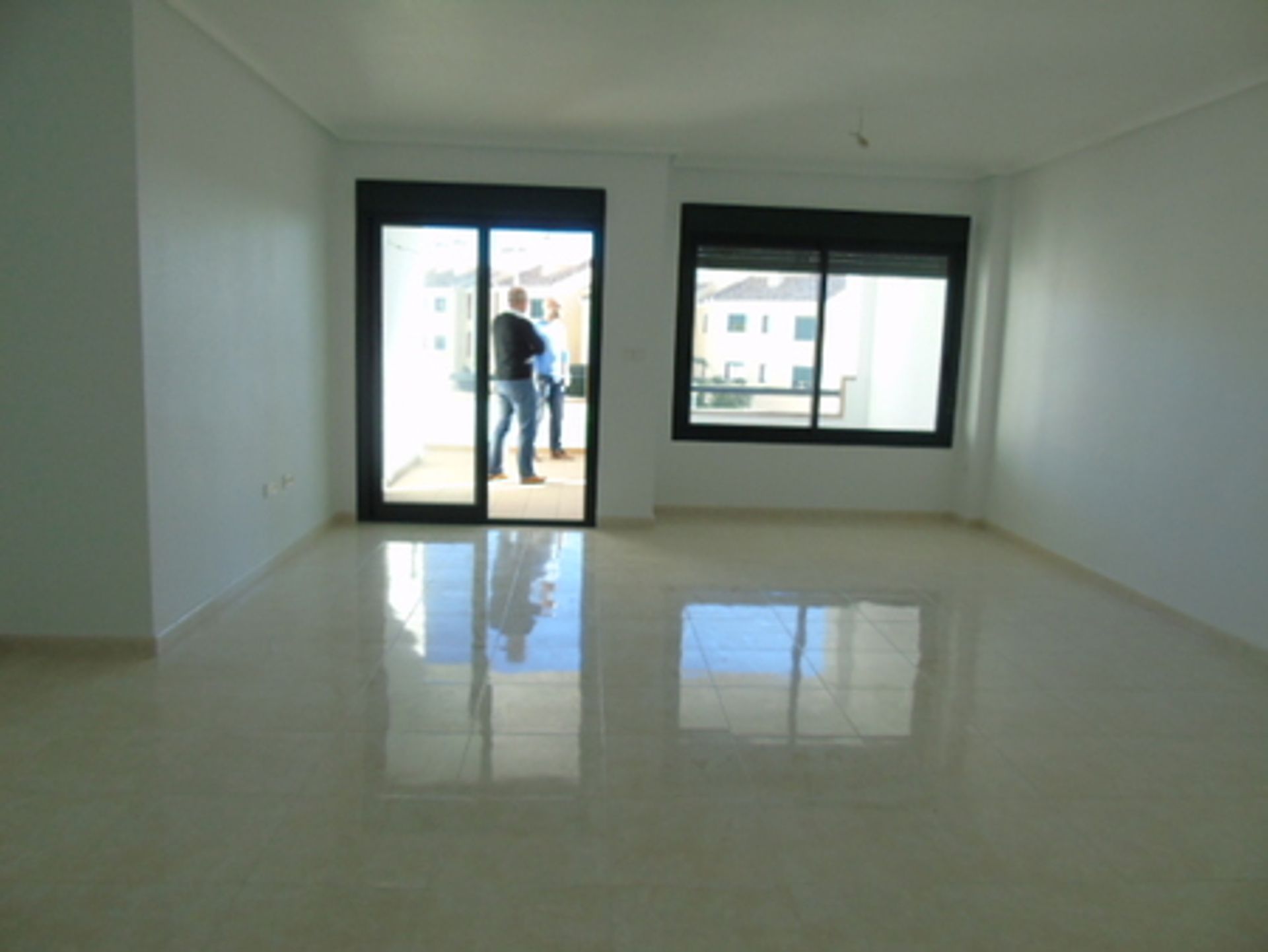 Condominium dans Alacant, Comunitat Valenciana 11973910