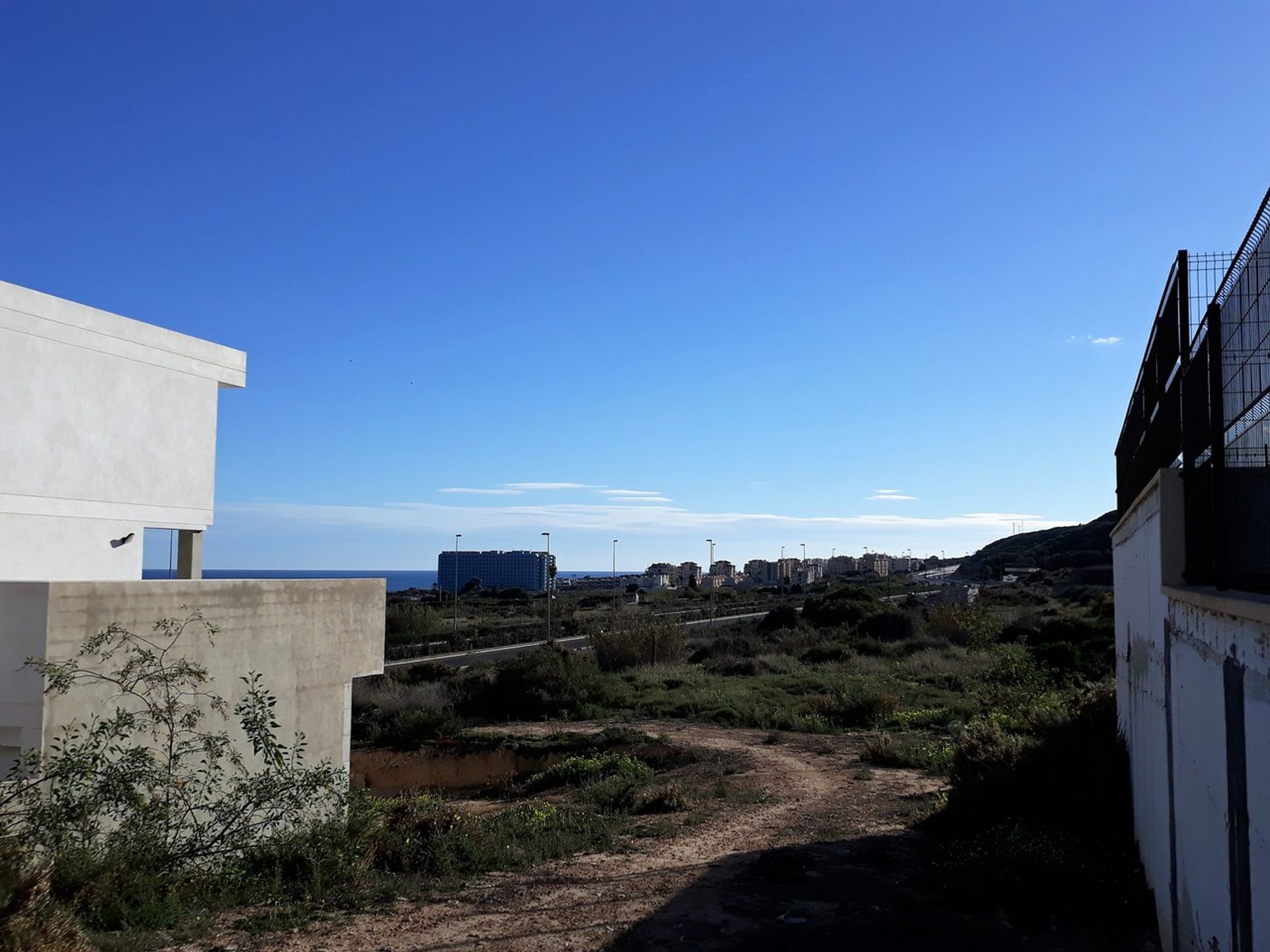 жилой дом в Guardamar del Segura, Valencia 11974078