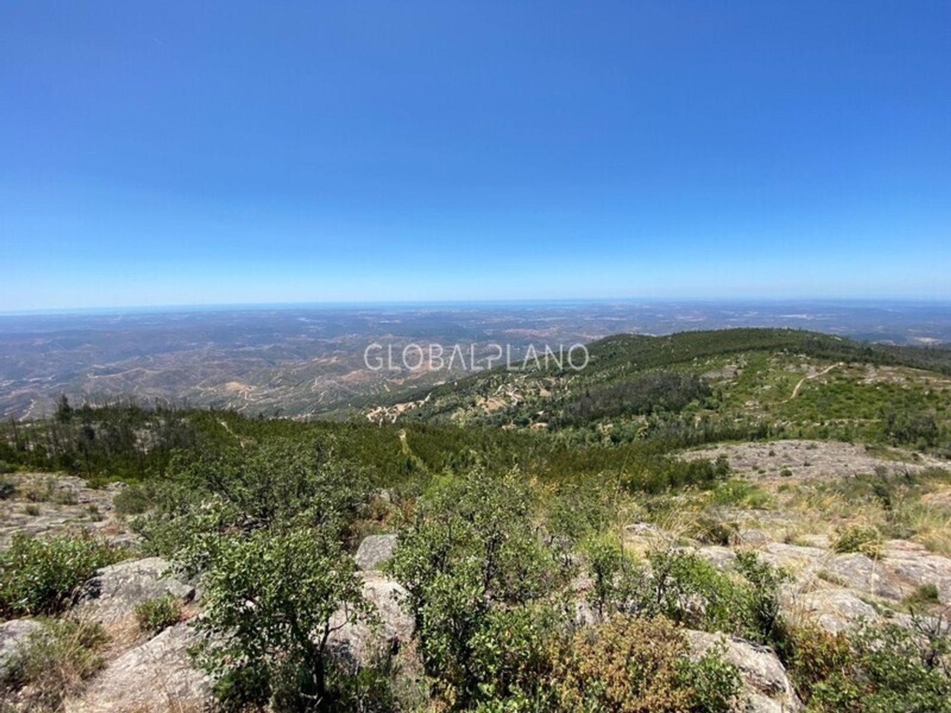 Tierra en Monchique, Faro 11974769