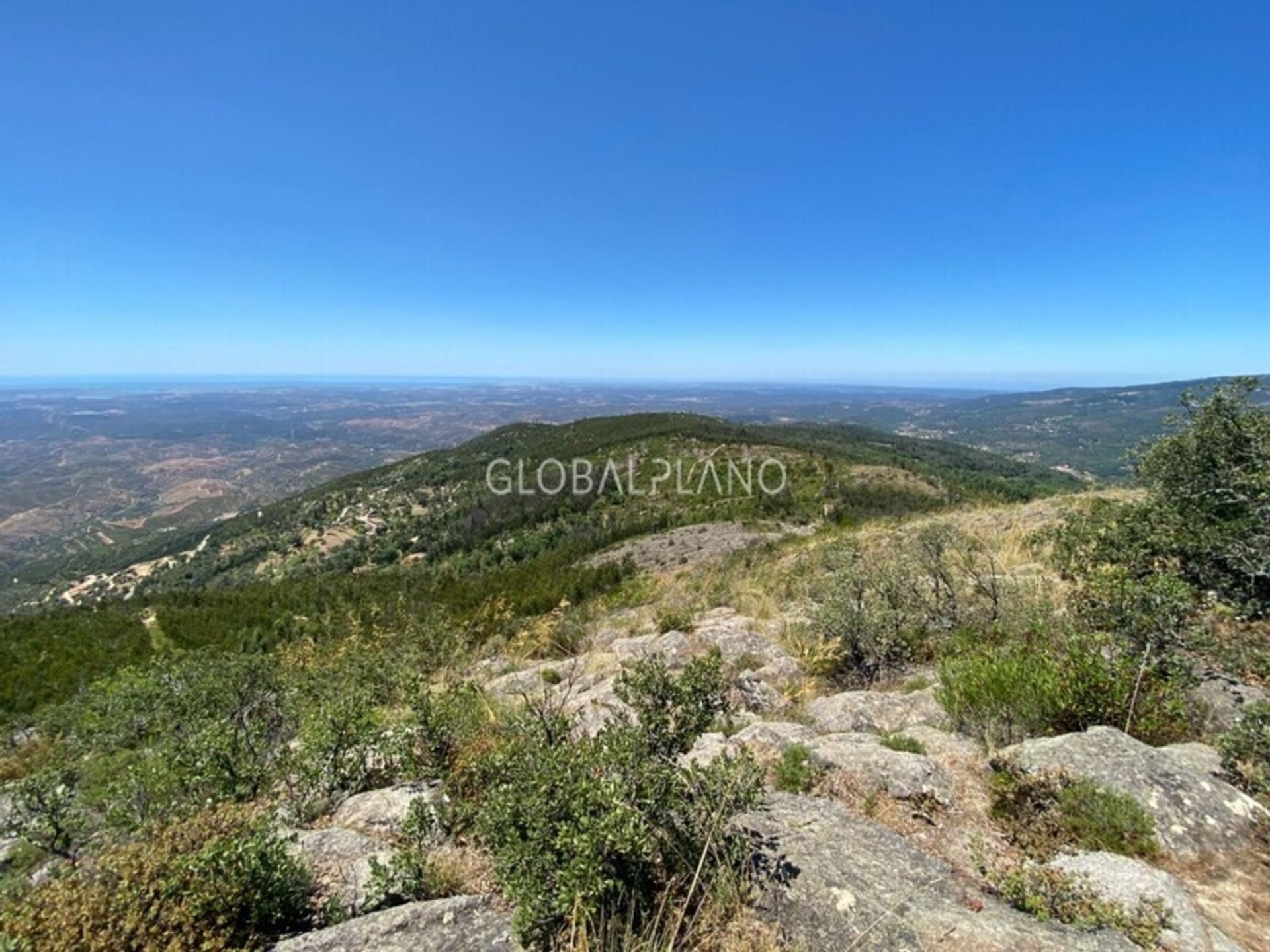 Tierra en Monchique, Faro 11974769