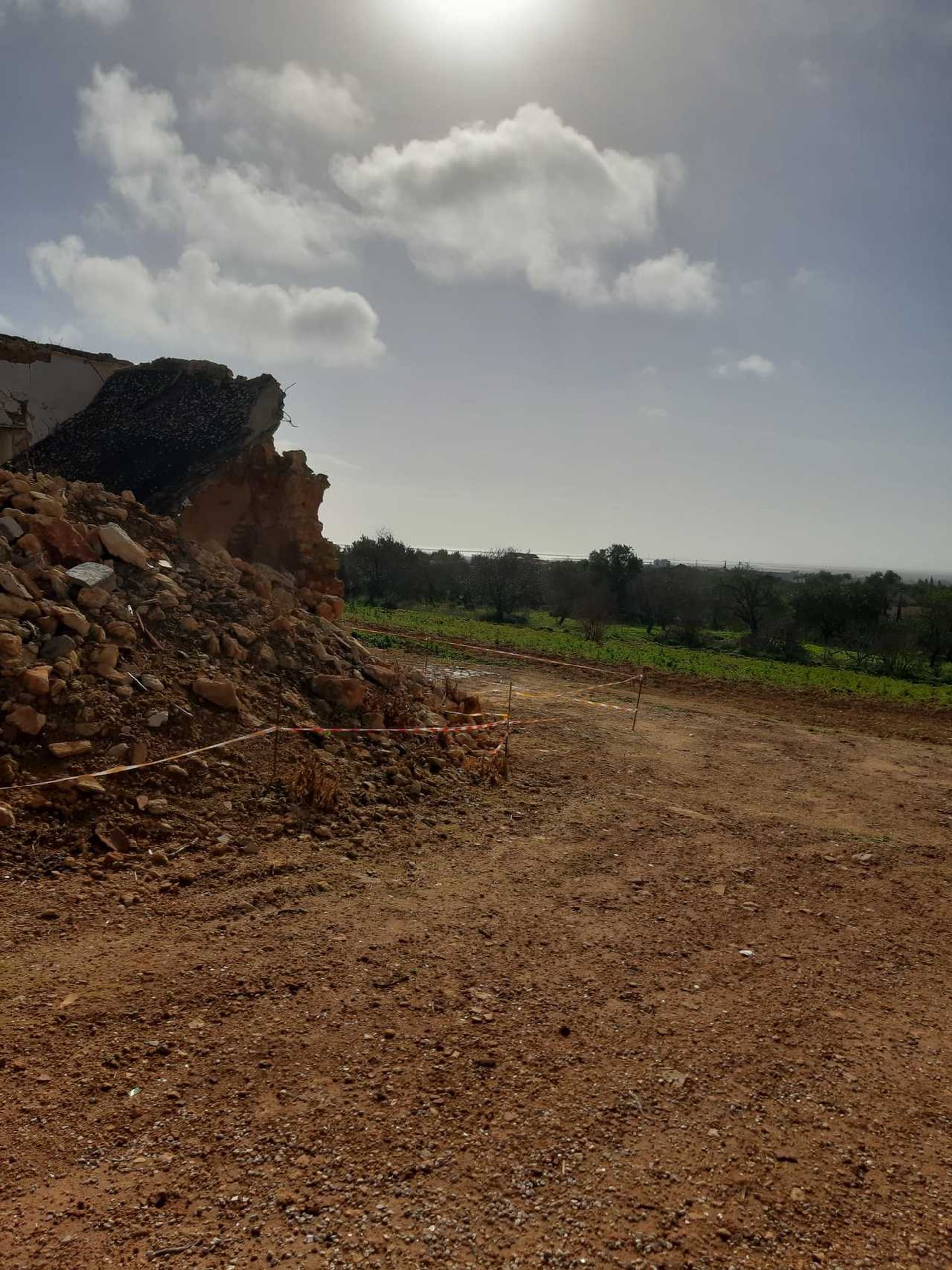 Land in Olhão, Faro District 11974826