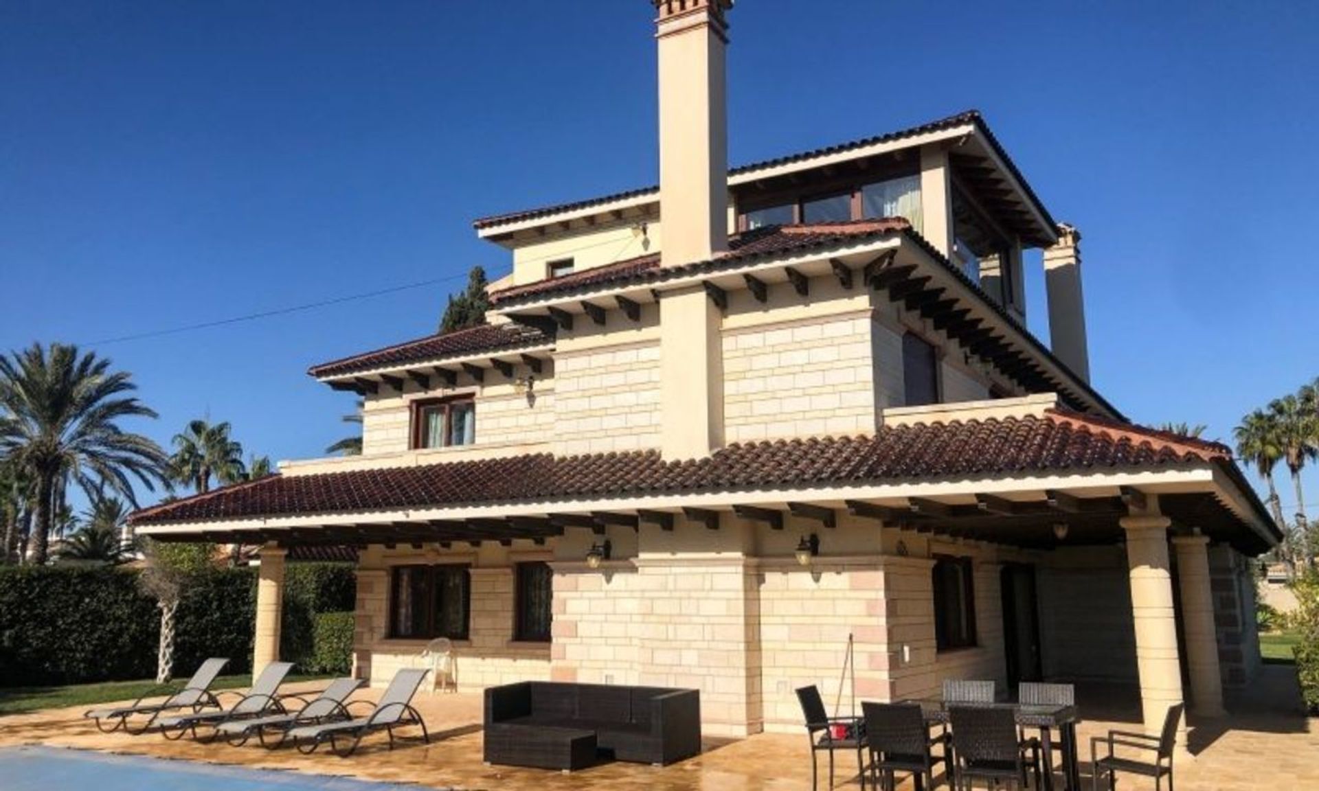 بيت في Dehesa de Campoamor, Valencian Community 11976057