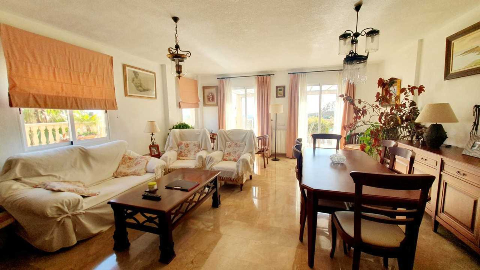 Rumah di La Nucia, Comunitat Valenciana 11976329