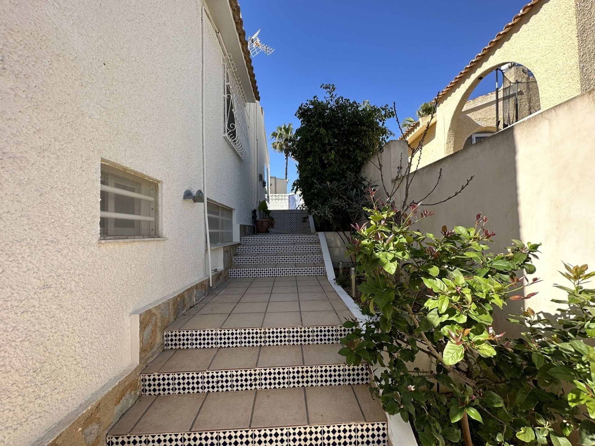 بيت في Villamartin, Valencian Community 11976363