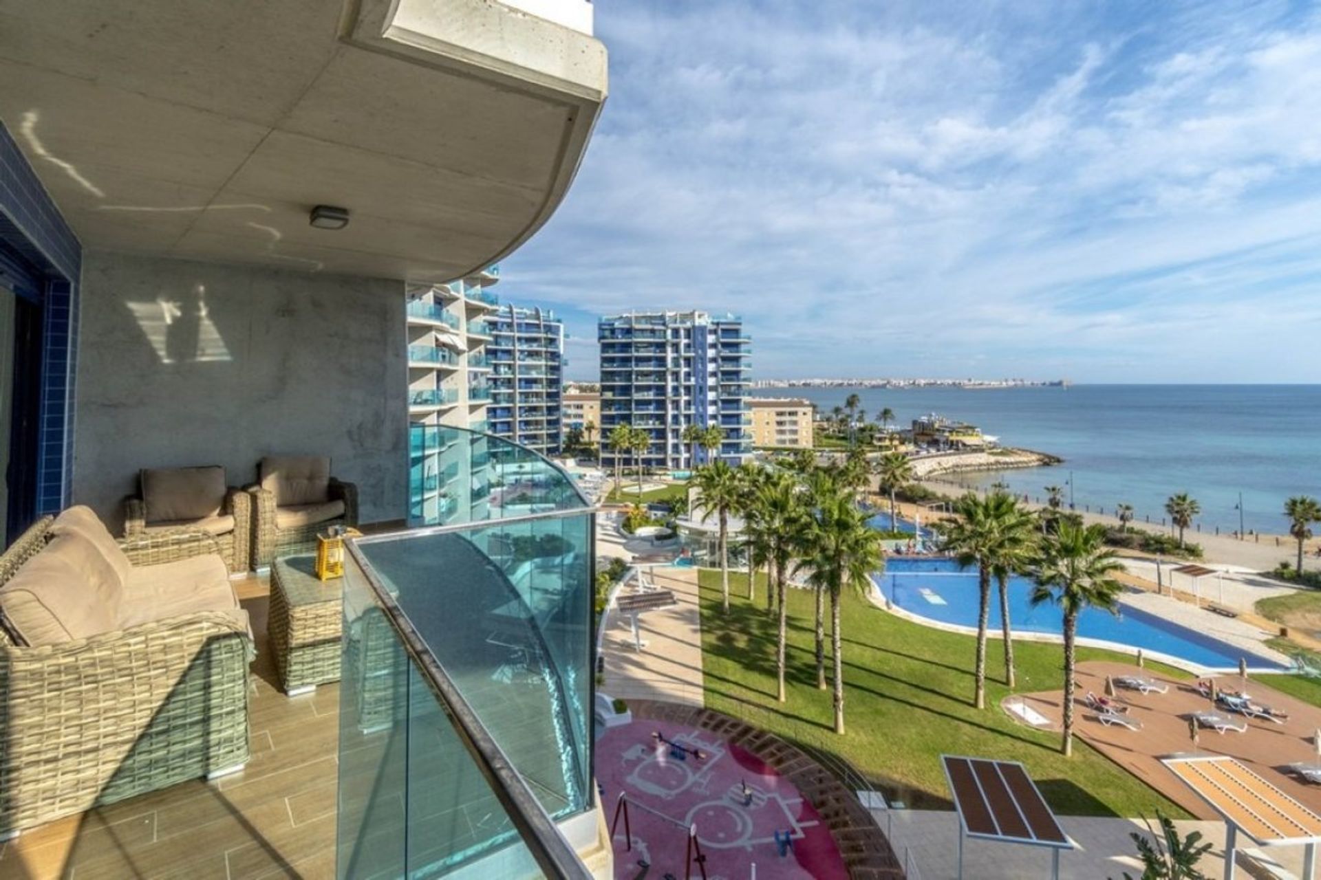 Condominium in Torrevieja, Valencia 11976492