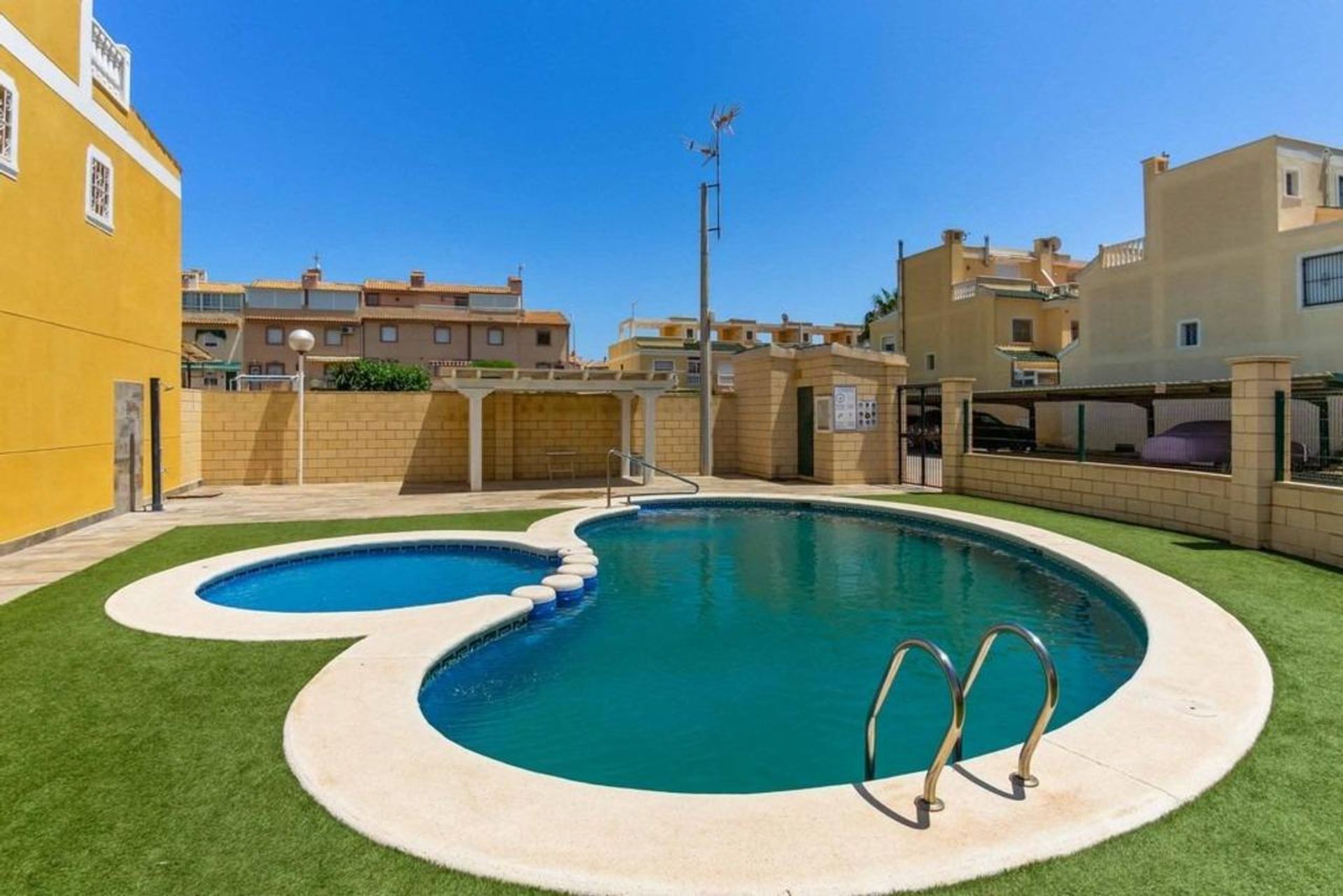 मकान में Torrevieja, Valencian Community 11976505