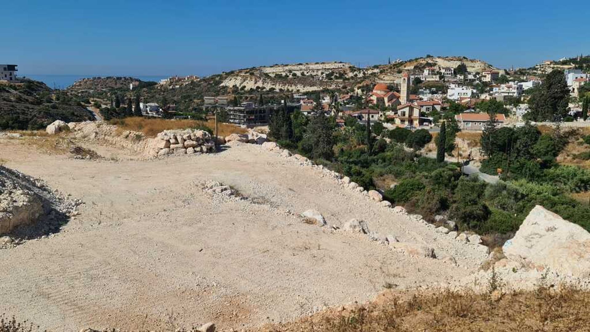 Terre dans Agios Tychon, Larnaka 11977314