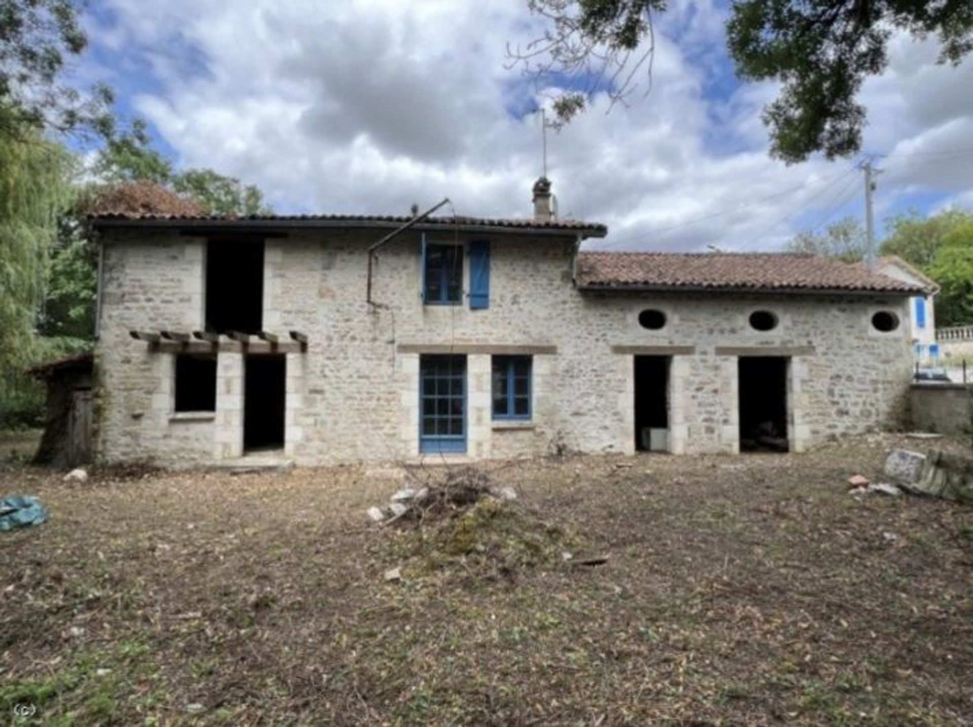 Autre dans Barro, Nouvelle-Aquitaine 11980996