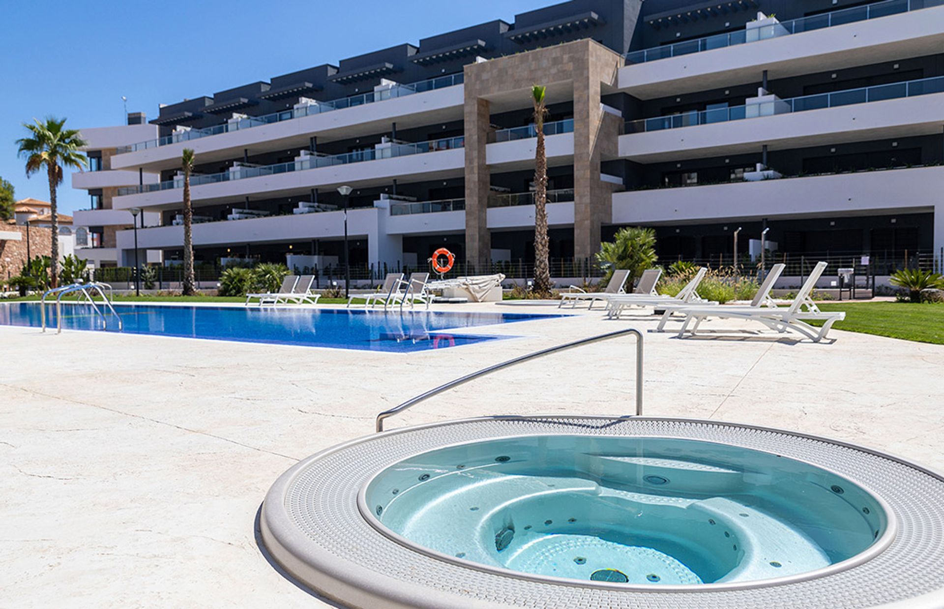 Condominium dans Dehesa de Campoamor, Valencian Community 11981057