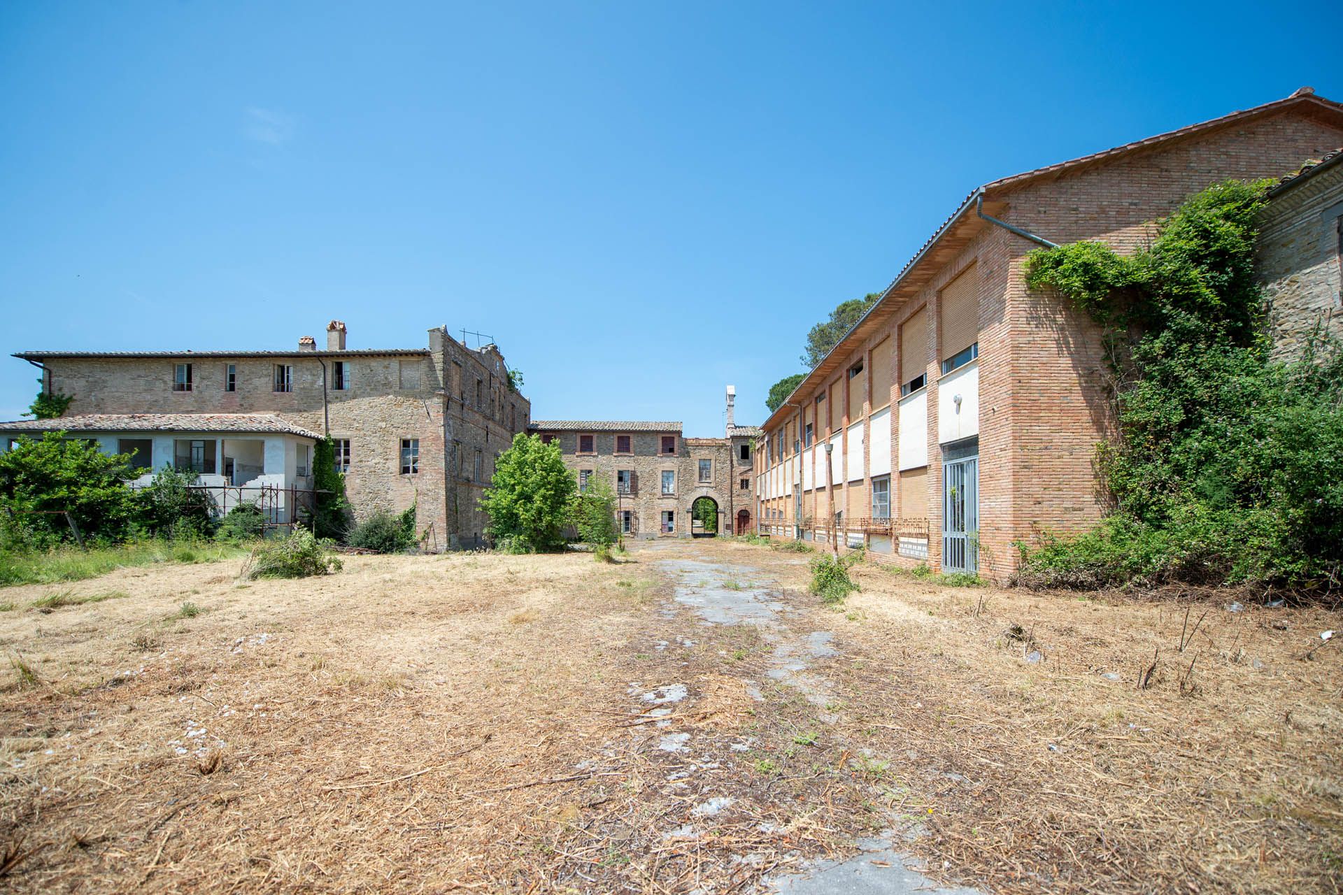 Autre dans , Umbria 11981513