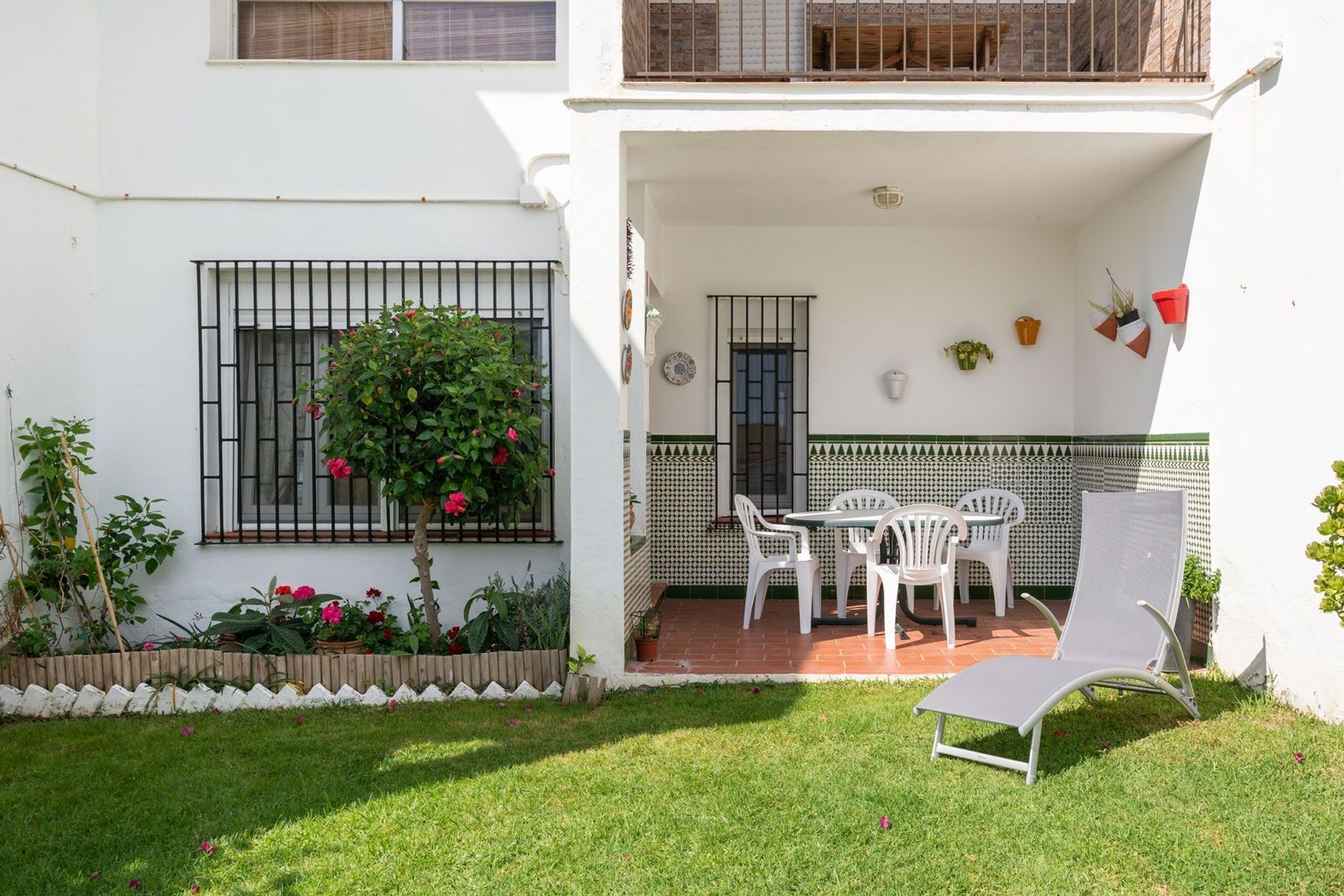 Condominium in Puerto de la Duquesa, Andalusia 11981547