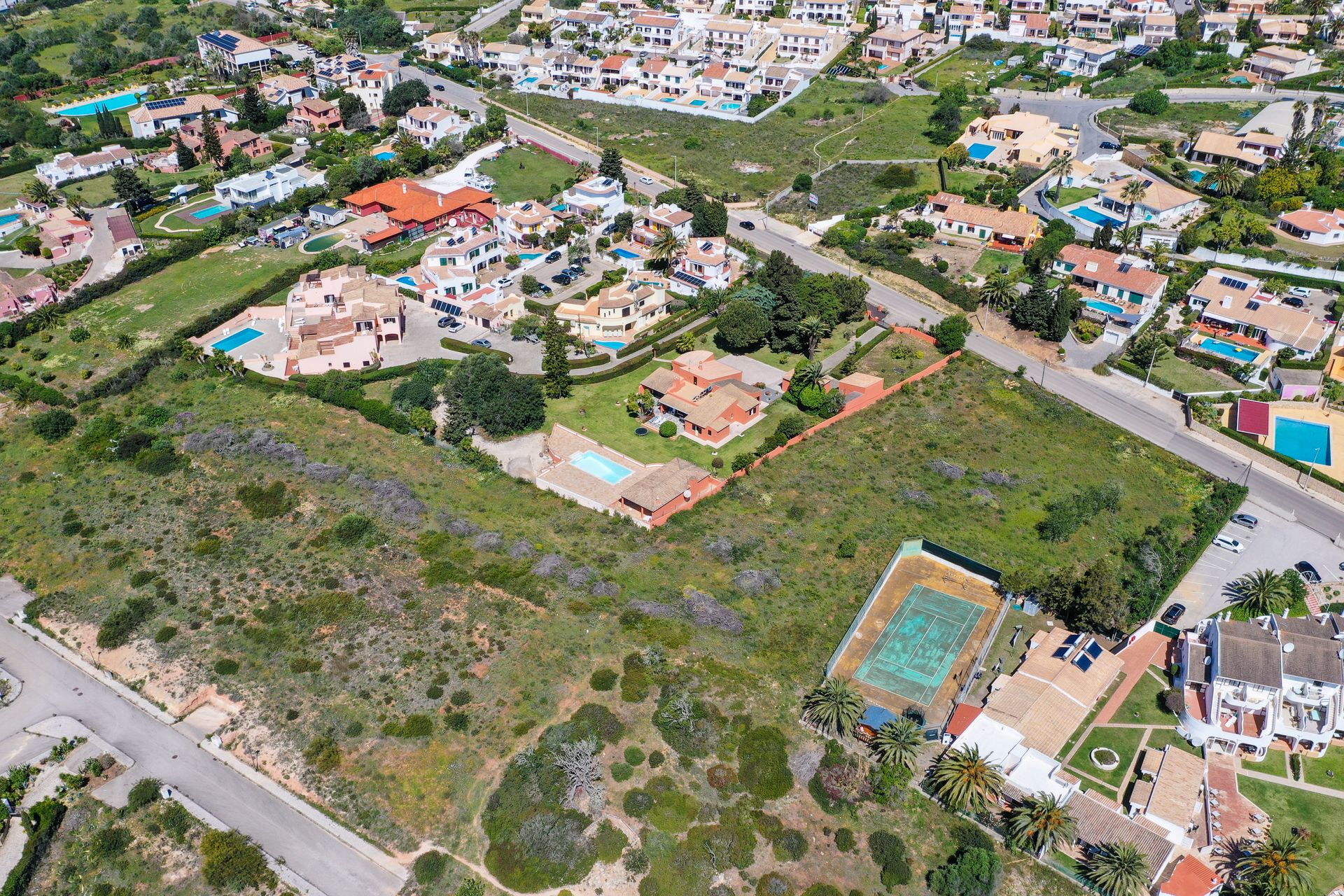 Land in Montinhos da Luz, Faro 11981666