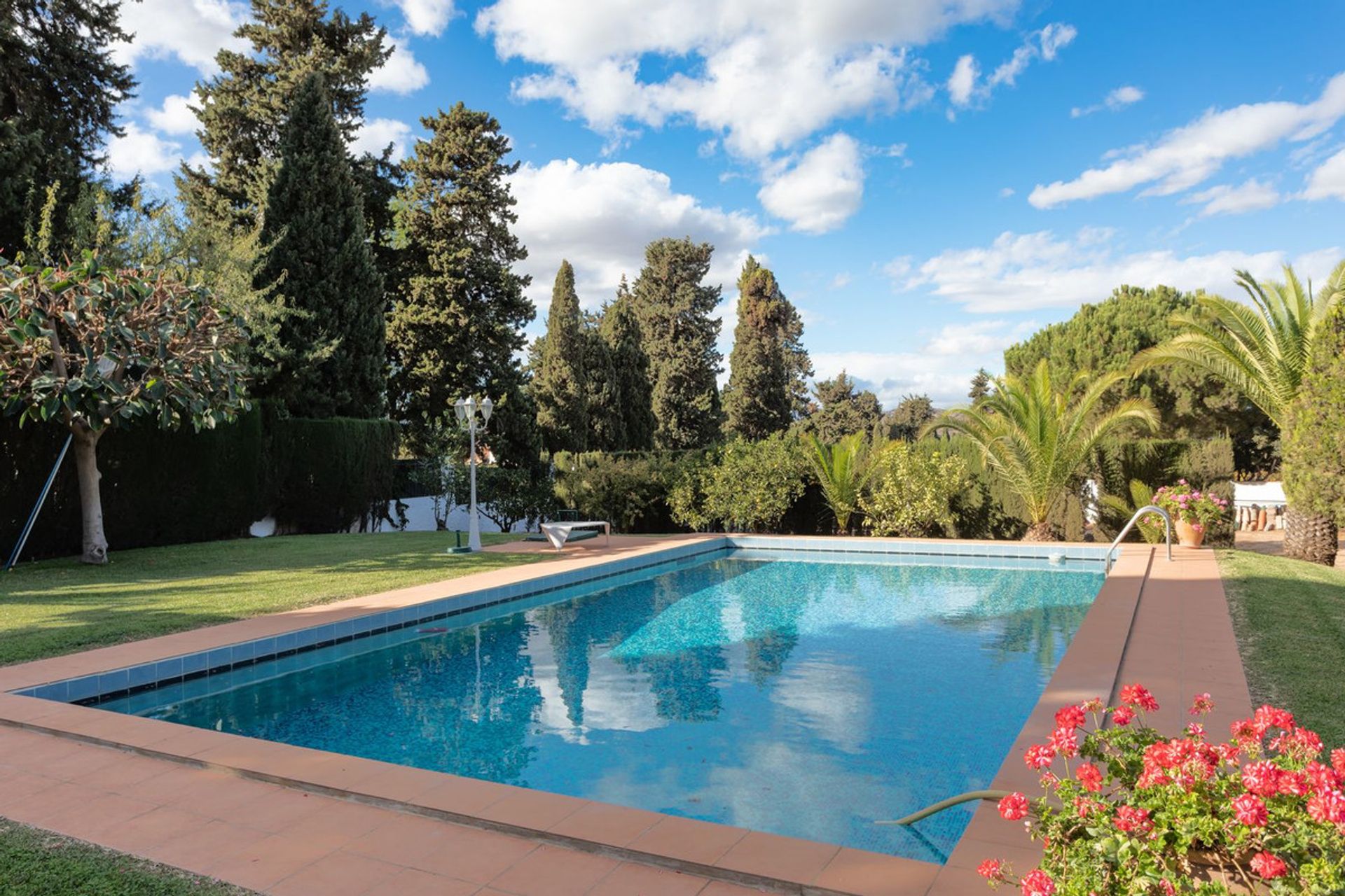 Haus im Alhaurín de la Torre, Andalucía 11982294