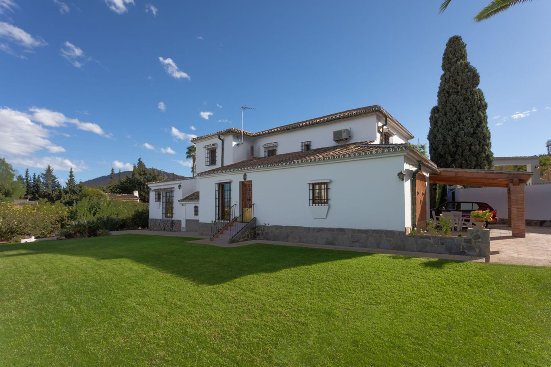 Haus im Alhaurín de la Torre, Andalucía 11982294