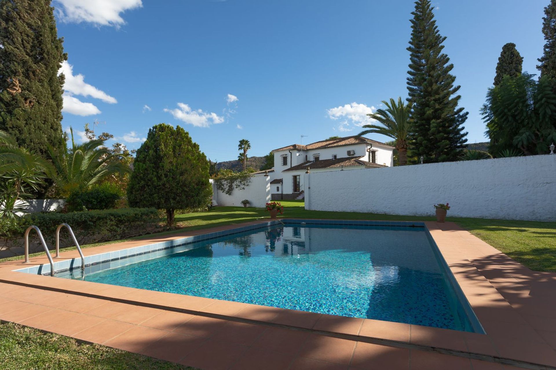 Haus im Alhaurín de la Torre, Andalucía 11982294