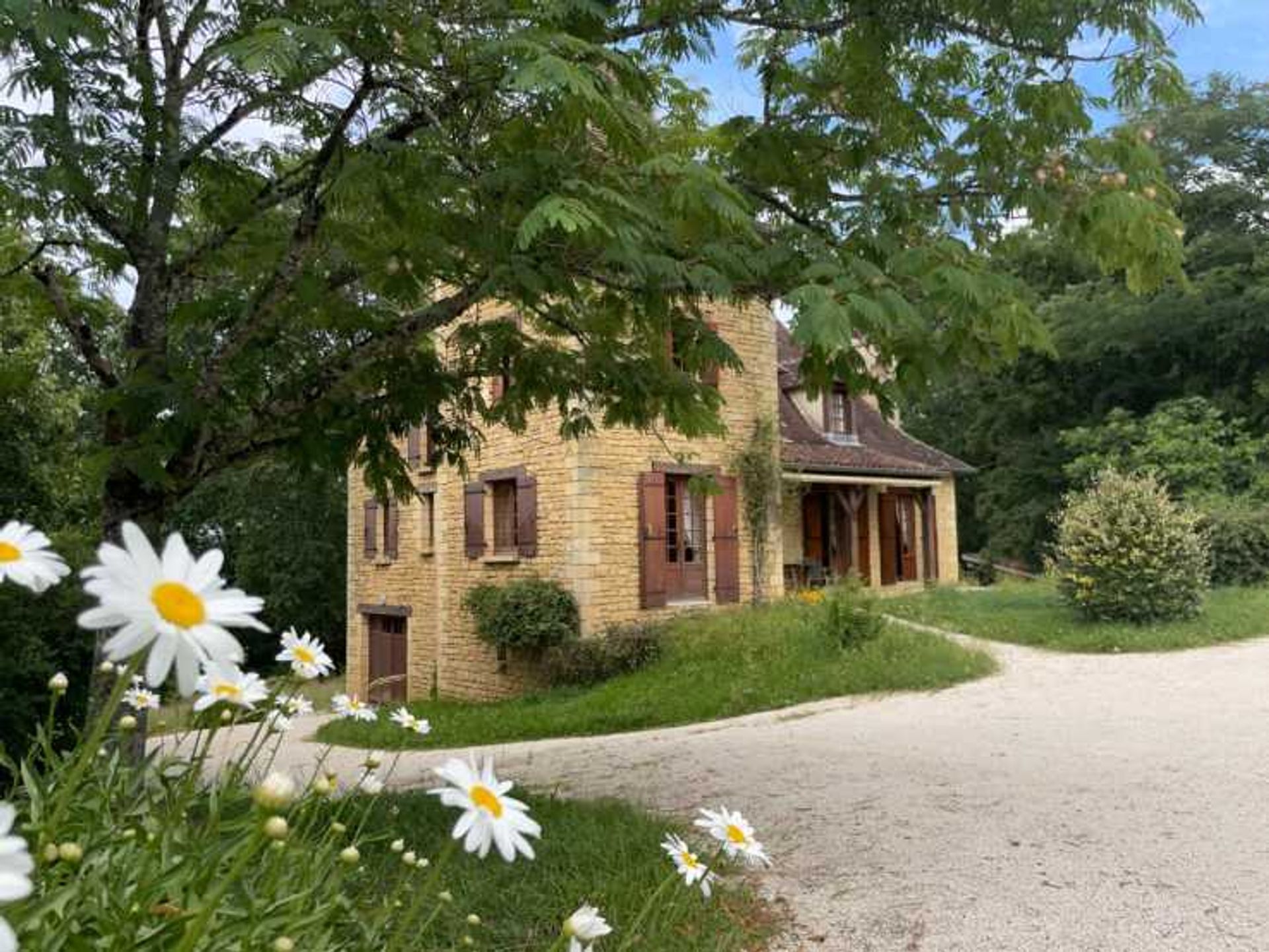 casa en Saint-Cyprien, Nouvelle-Aquitaine 11982906