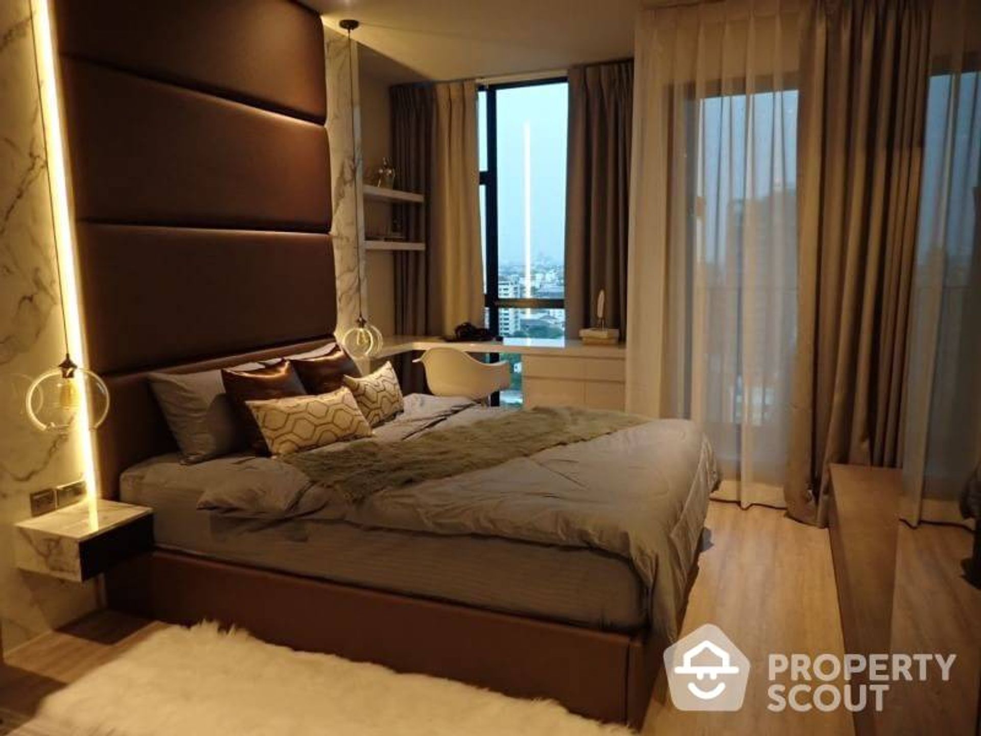 Condominium in Watthana, Krung Thep Maha Nakhon 11984432