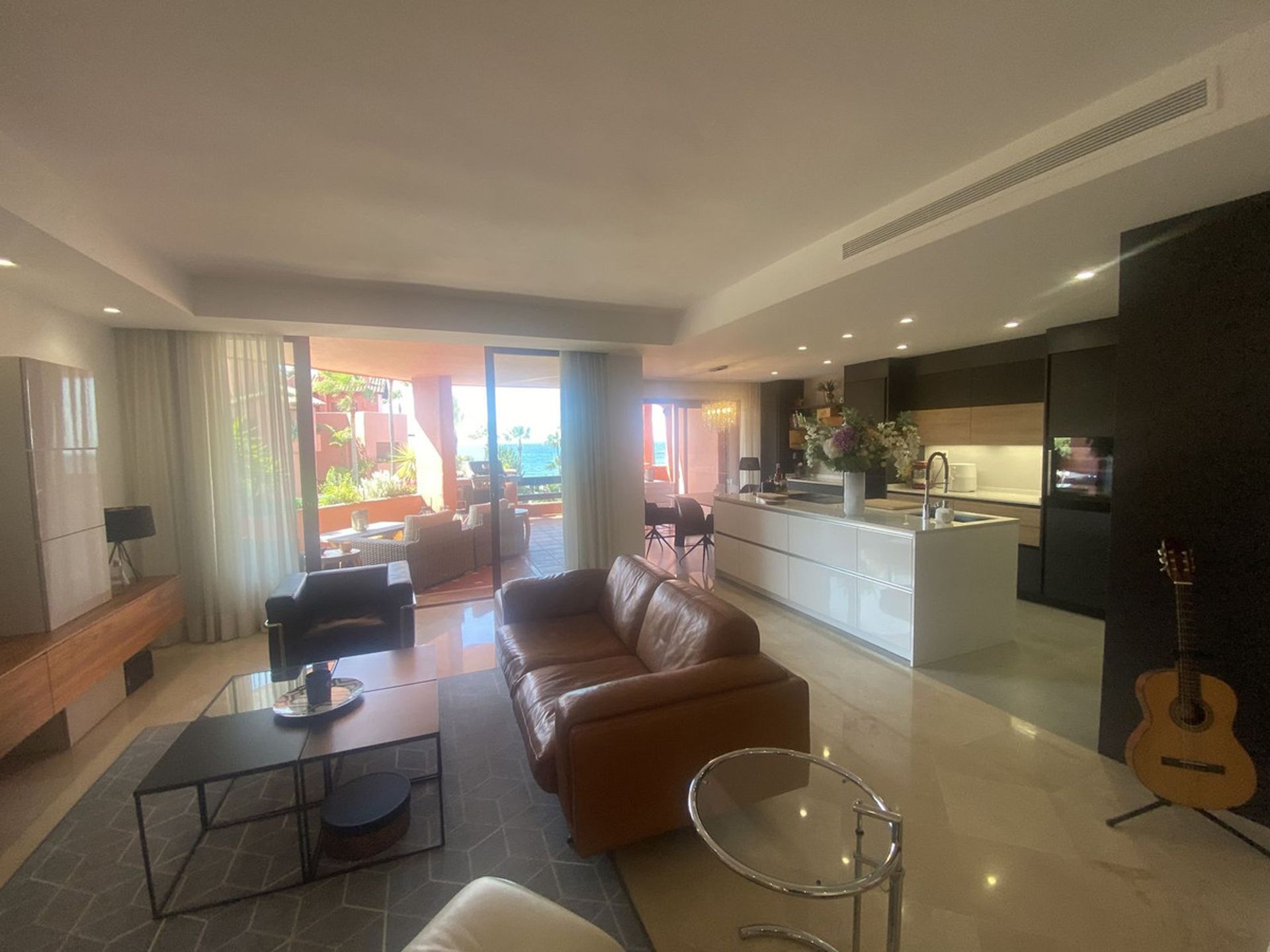 Condominium in Estepona, Andalucía 11985675