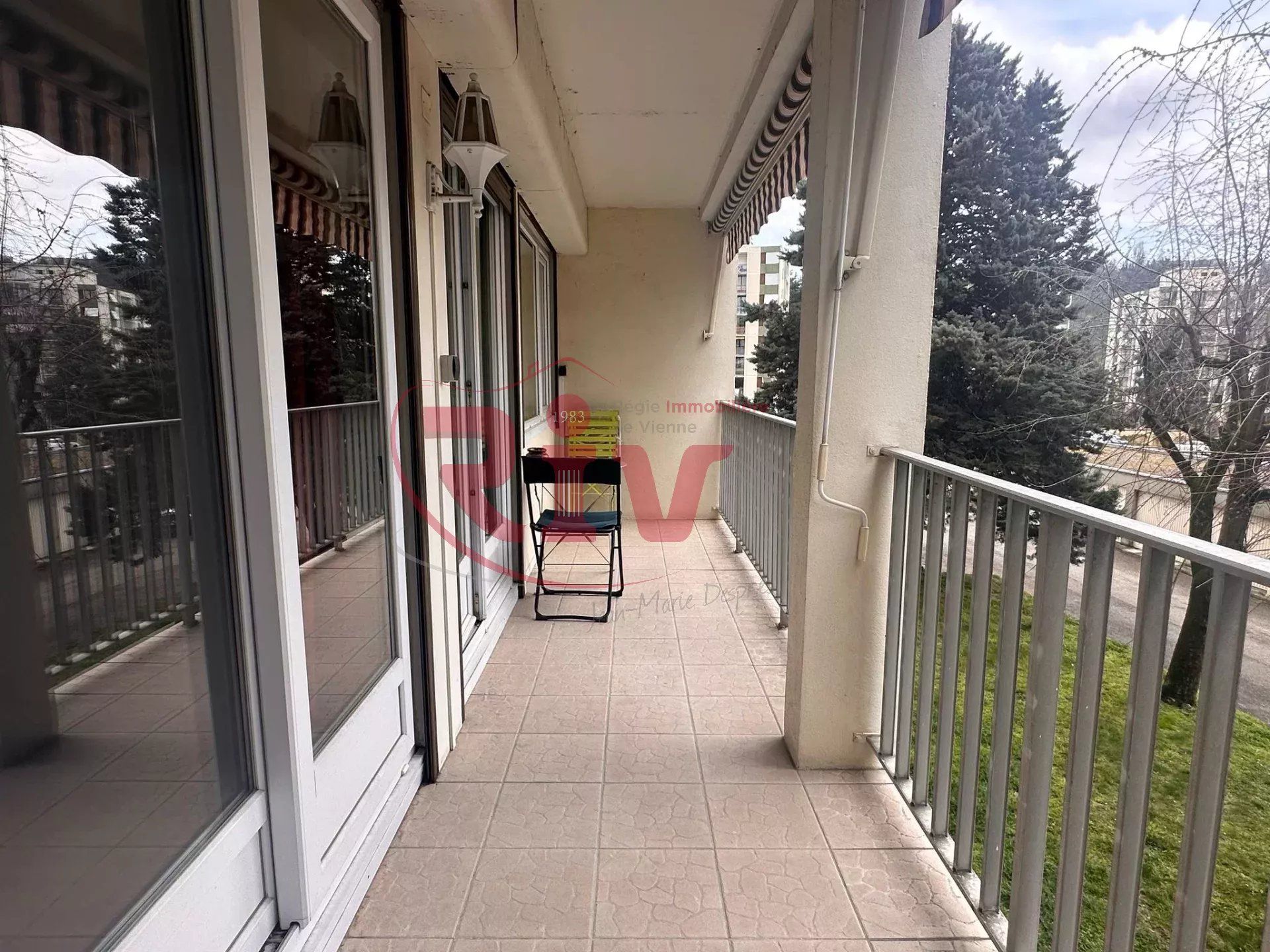 سكني في Vienne, Isère 11986679