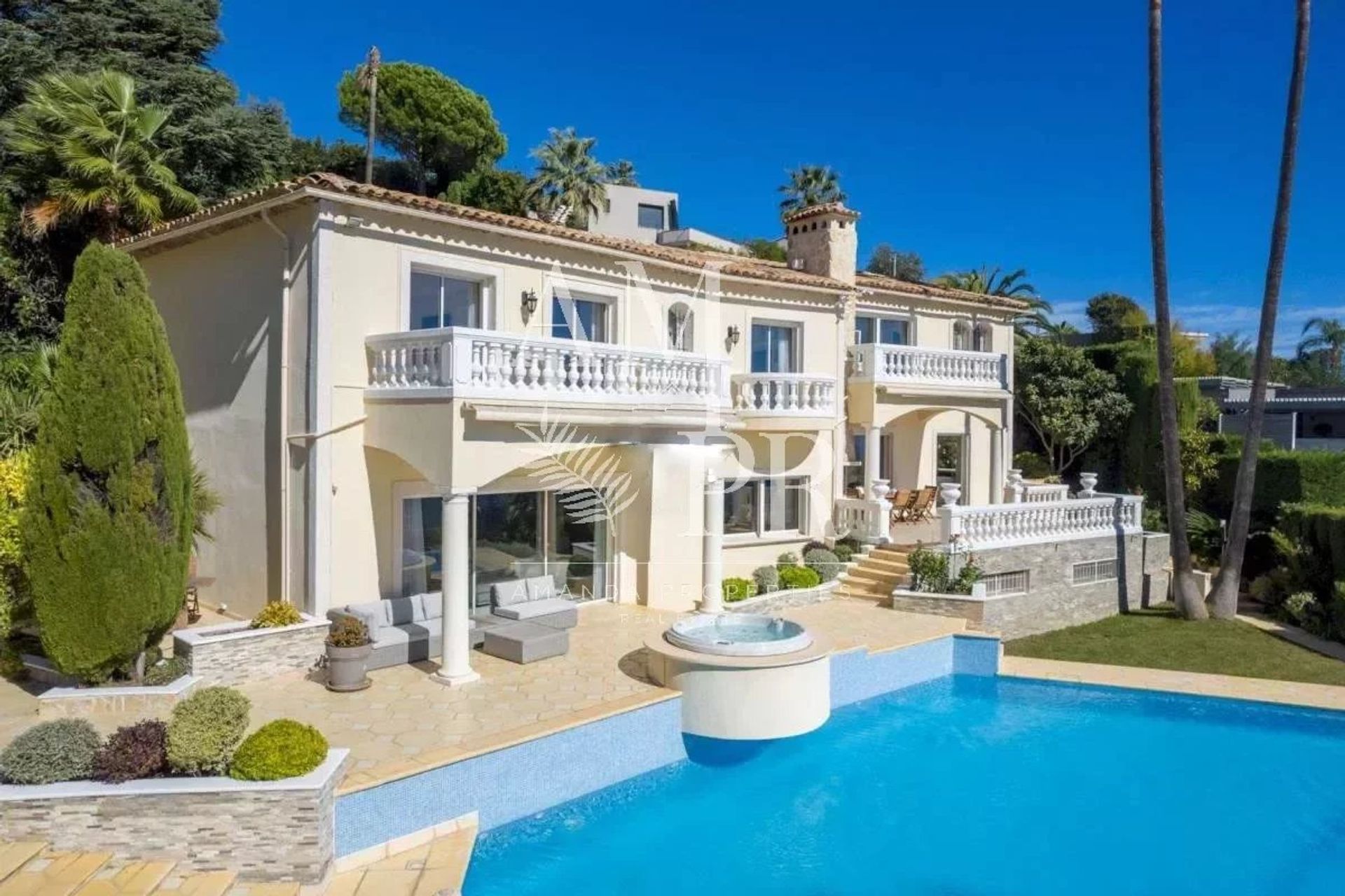 Huis in Cannes, Provence-Alpes-Côte d'Azur 11988247