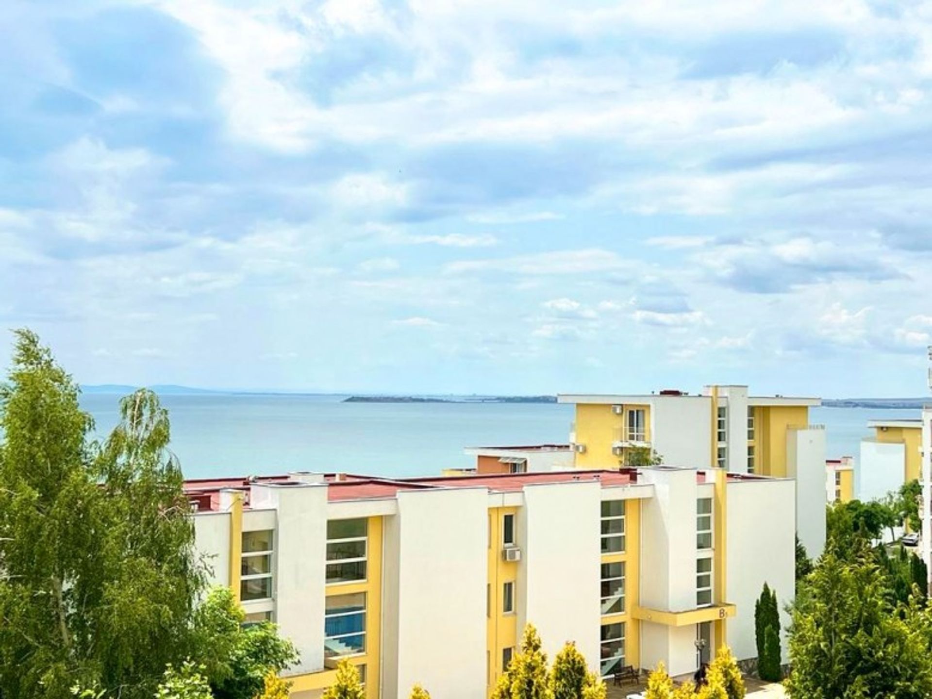 Condominium in Sveti Vlas, Burgas 11989312