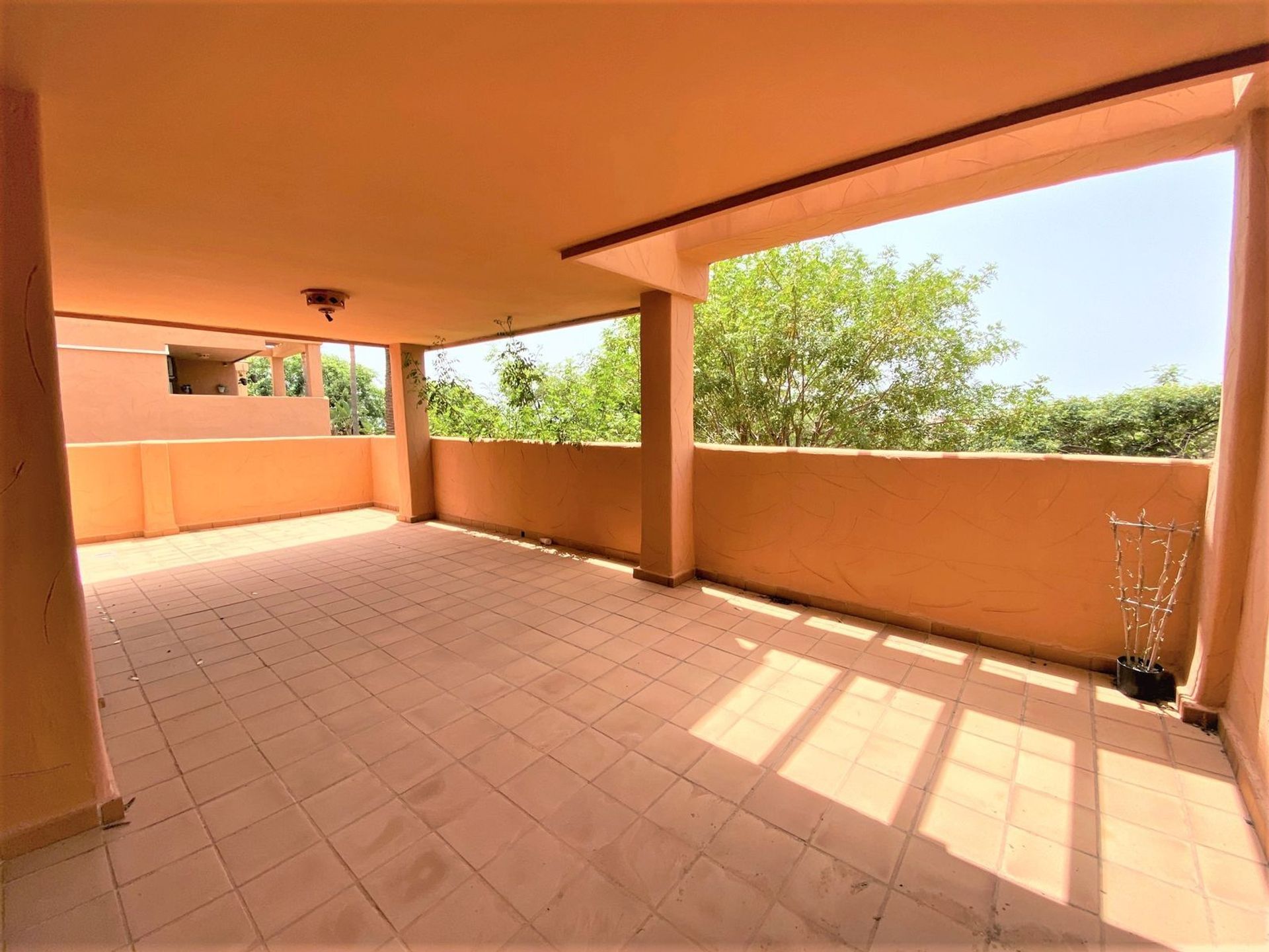 Condominium in Marbella, Andalusia 11989419