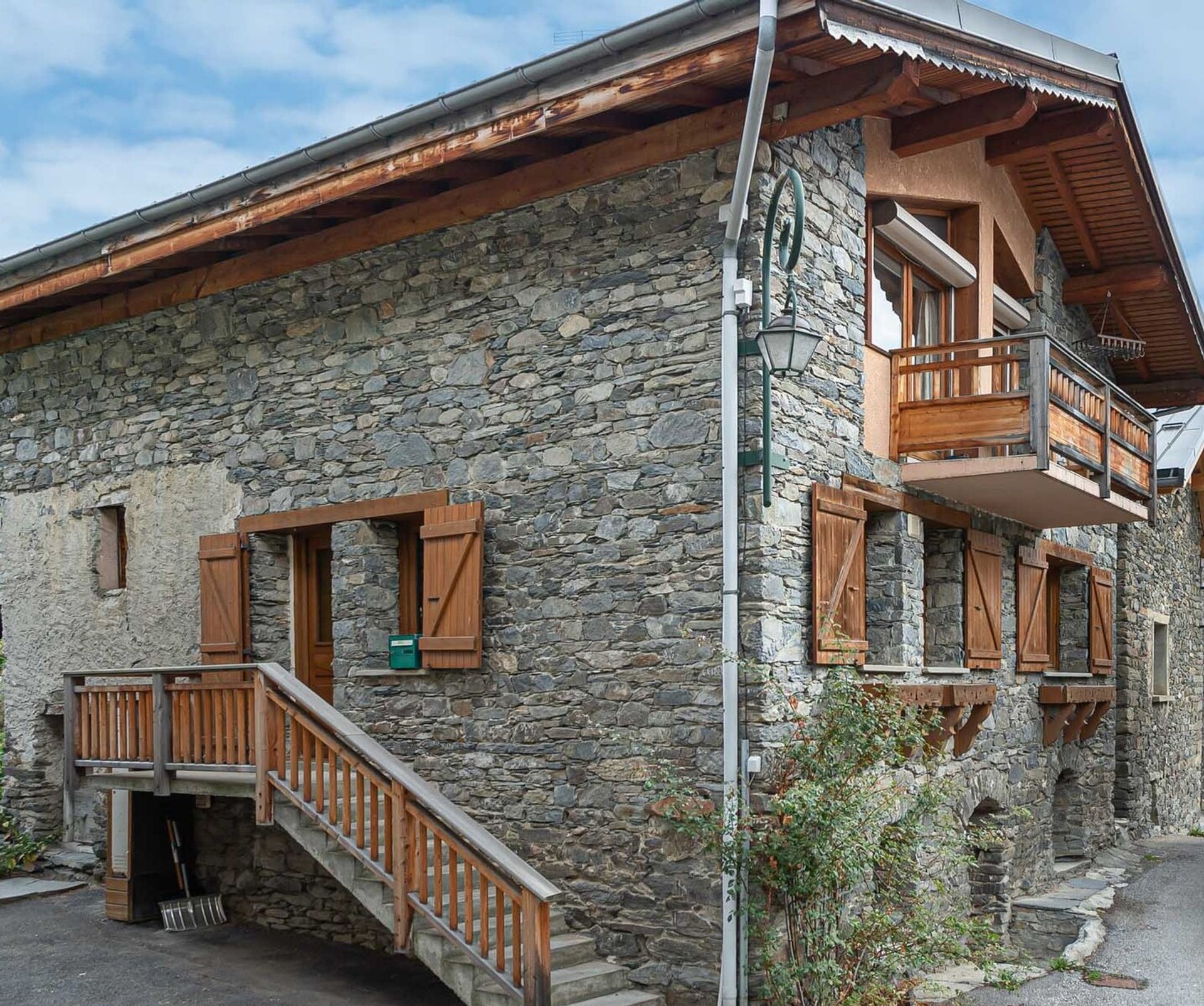 House in Les Belleville, Auvergne-Rhône-Alpes 11989613