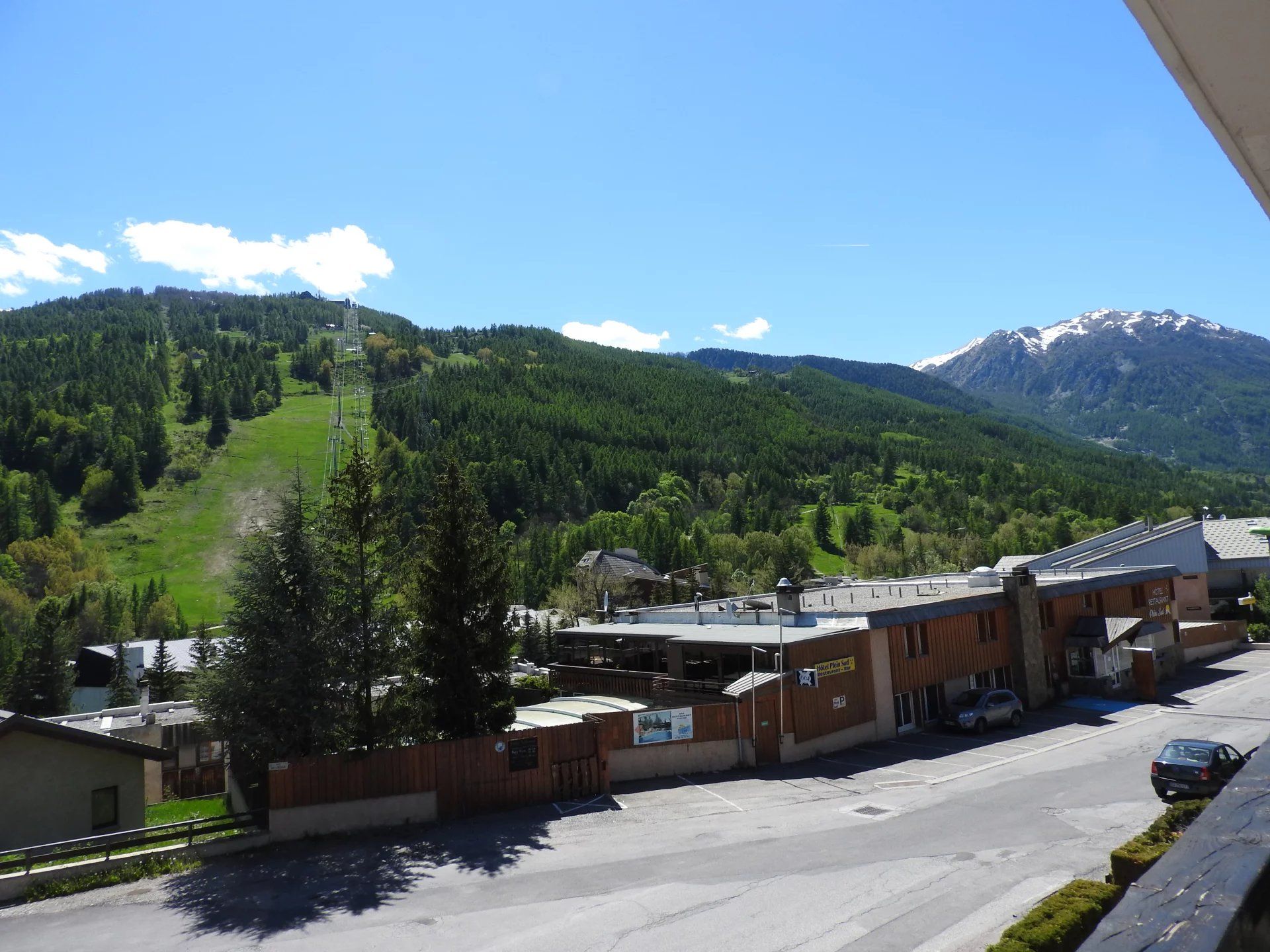 Condominio nel Saint-Chaffrey, Hautes-Alpes 11990174