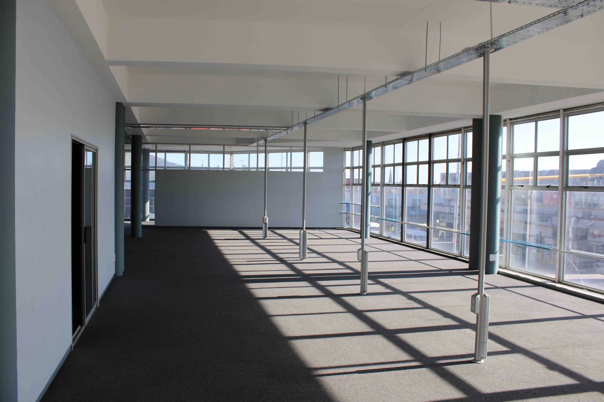 Office in Cape Town, Roodebloem Road 11990372