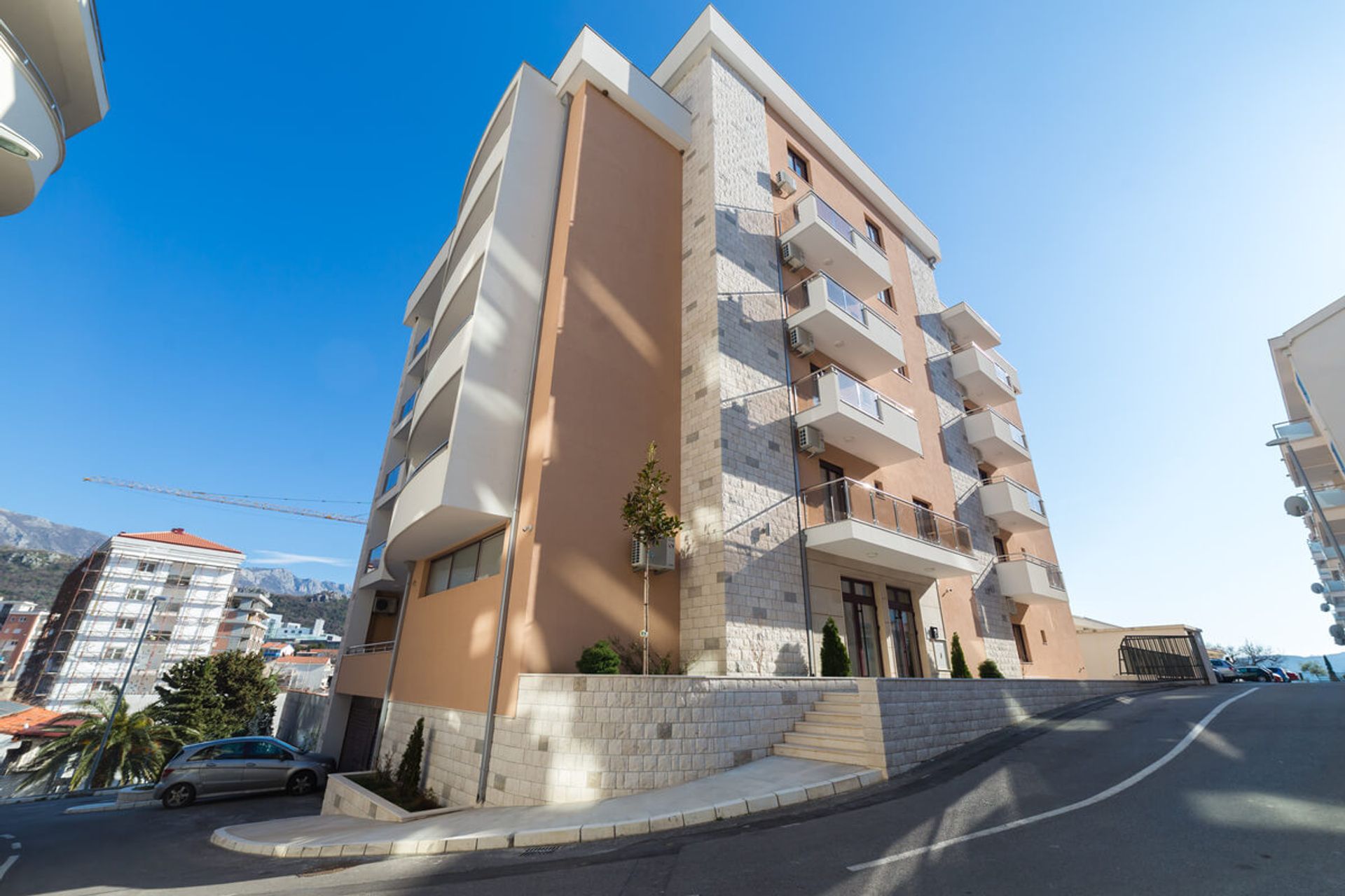 Condominio nel Bečići, Budva Municipality 11991007