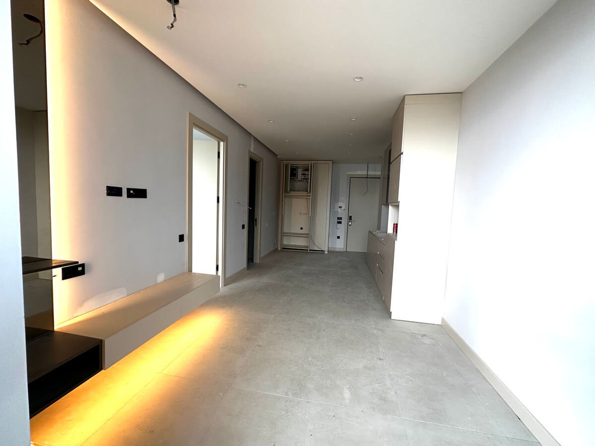 Condominio en Boreti, Budva 11991065